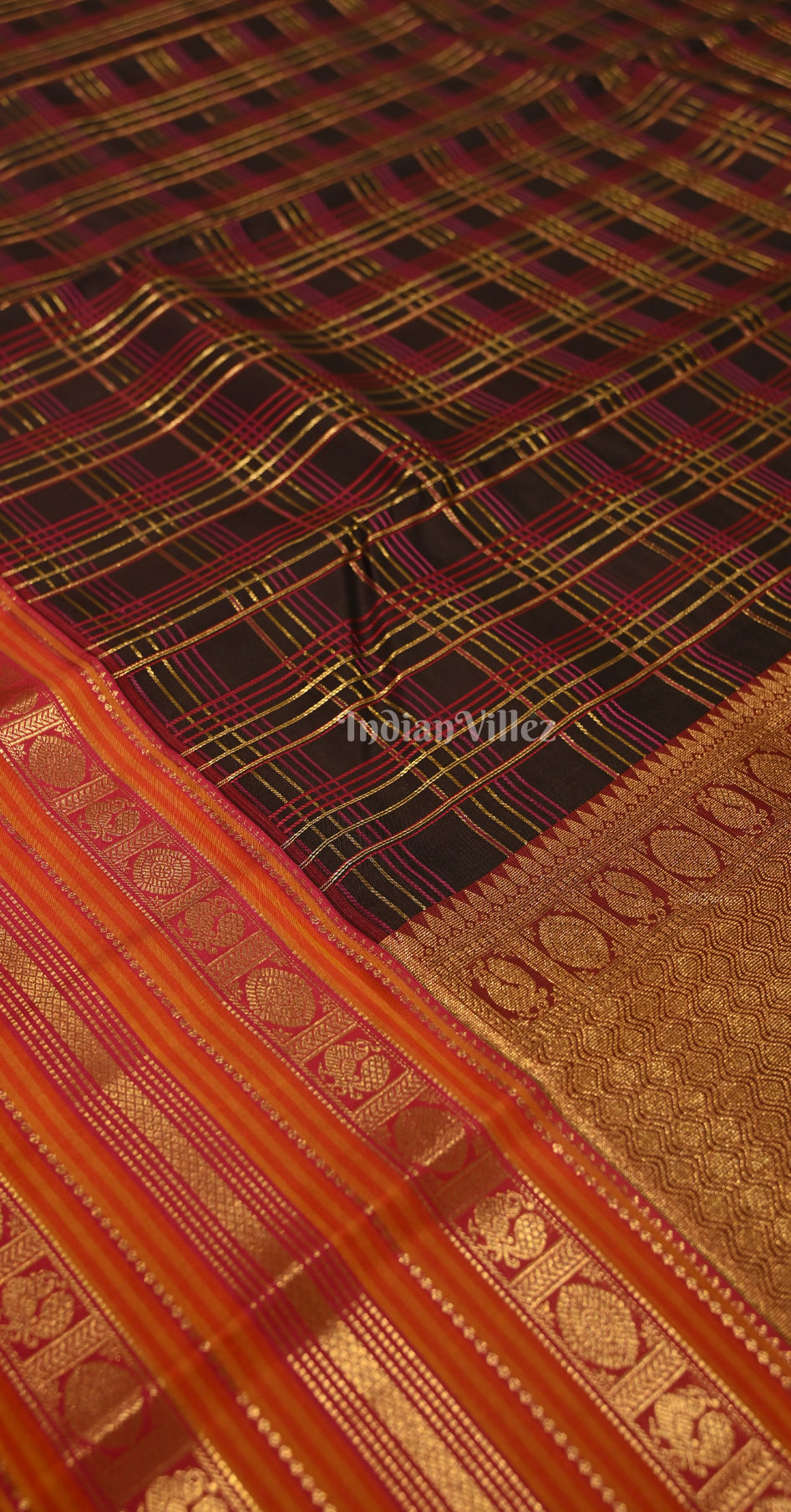 Black Golden Checks Pure Brocade  Kanjivaram Silk Saree