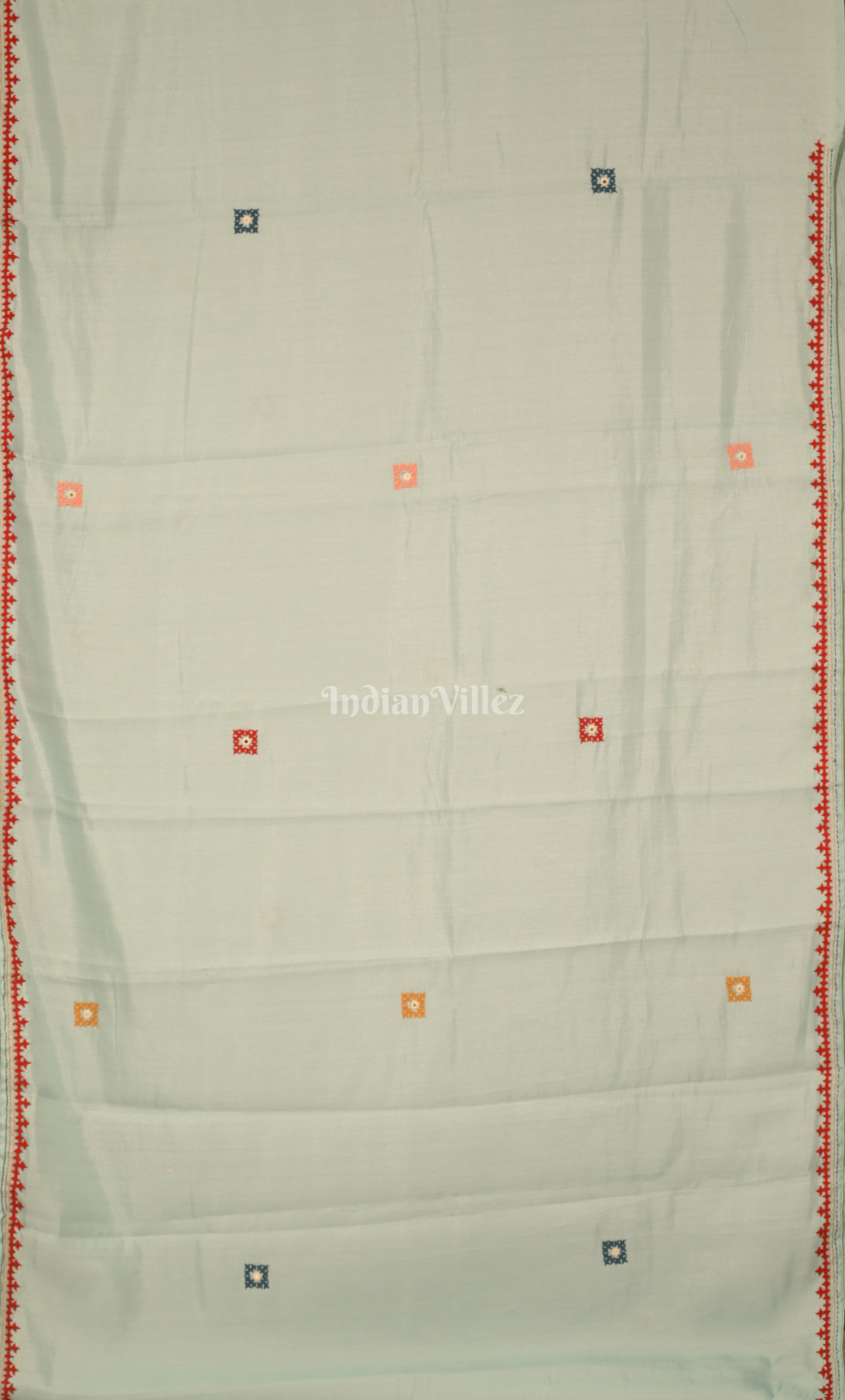 White Tussar Silk Saree with Hand Embroidery Work