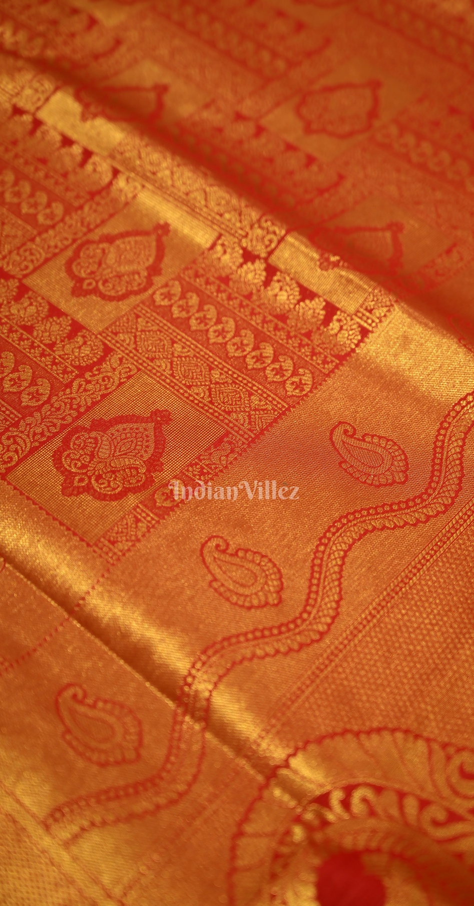 Red Royal Jacquard Tissue Banarasi Self Weaving with all over body work