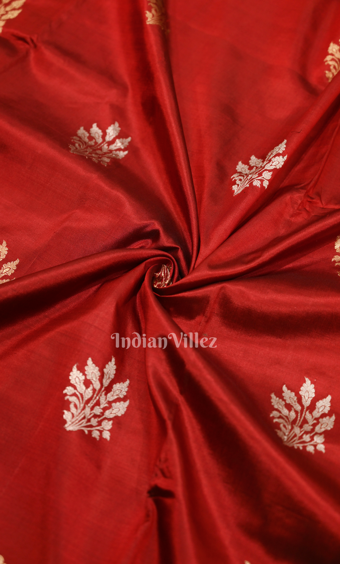Red Pure Katan Banarasi Silk Saree