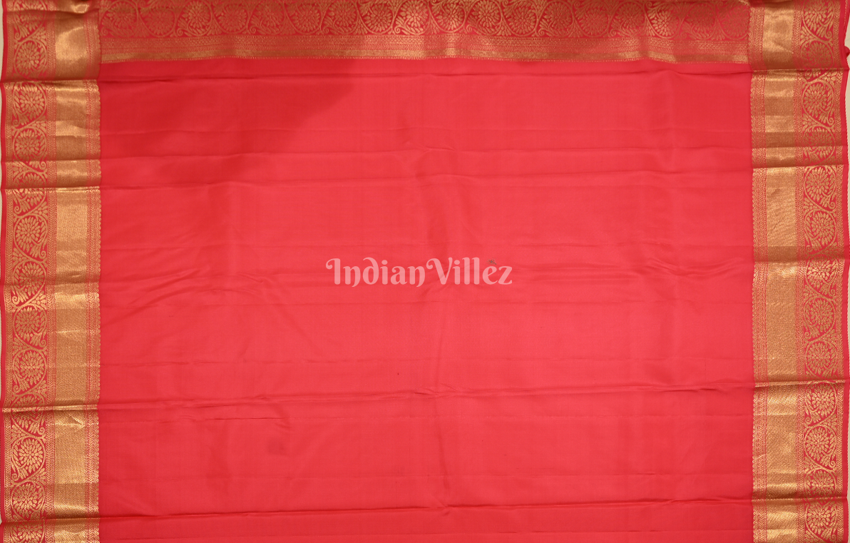 Exclusive Red  Diamond Floral Brocade Pure Kanjivaram Silk Saree