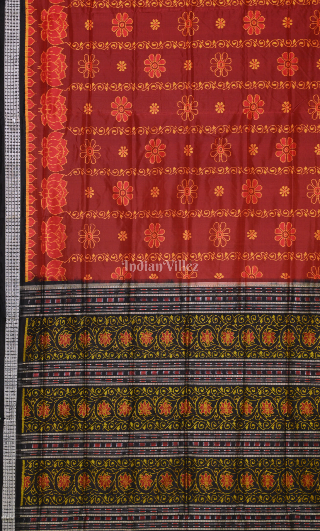 Maroon Red Black Lotus Motif Odisha Ikat Sambalpuri Silk Saree 
