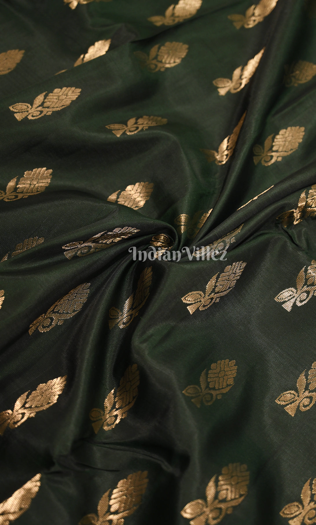 Bottle Green Zari woven Pure Kanjivaram Silk Saree