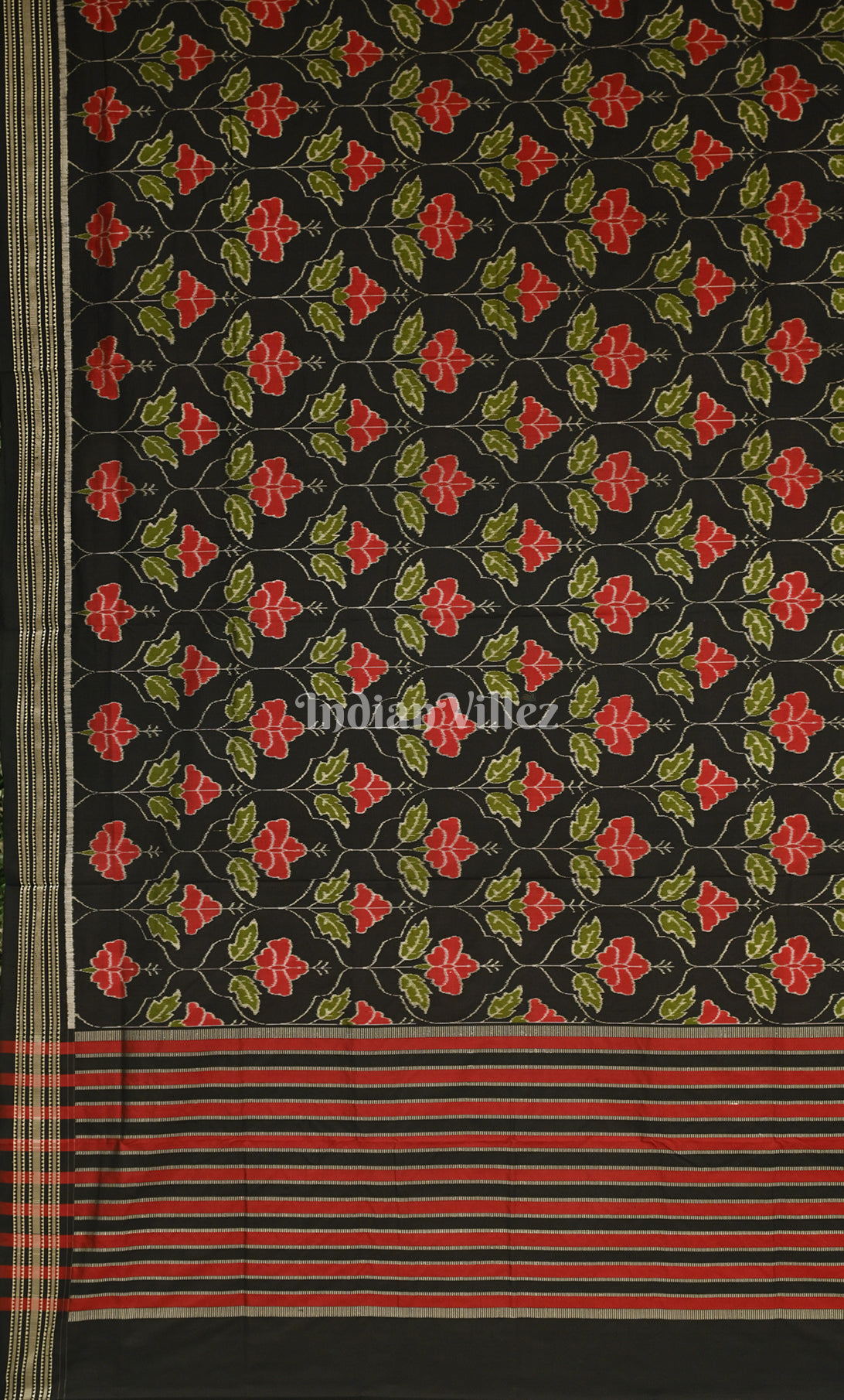 Black Red Laal Mandaar Design Odisha Ikat Sambalpuri Silk Saree