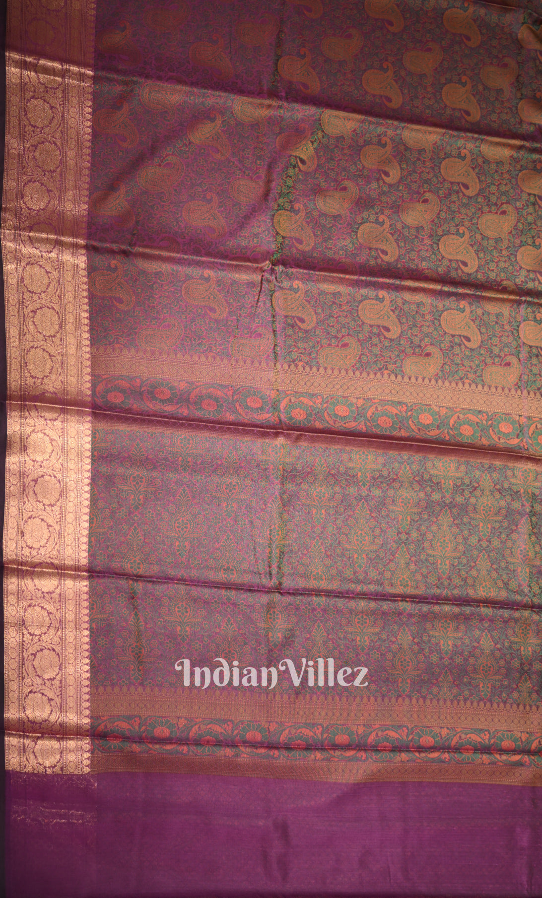 Purple Dual Tone Tanchoi Silk Banrasi Saree 