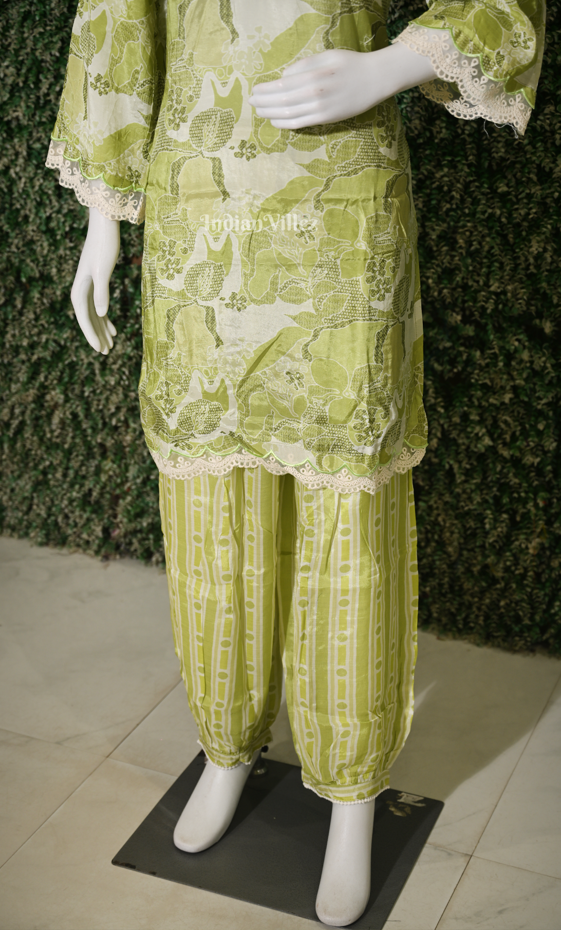 Designer Sage Green Floral Printed Kurta & Pant Set-(Co-Ords Set) 