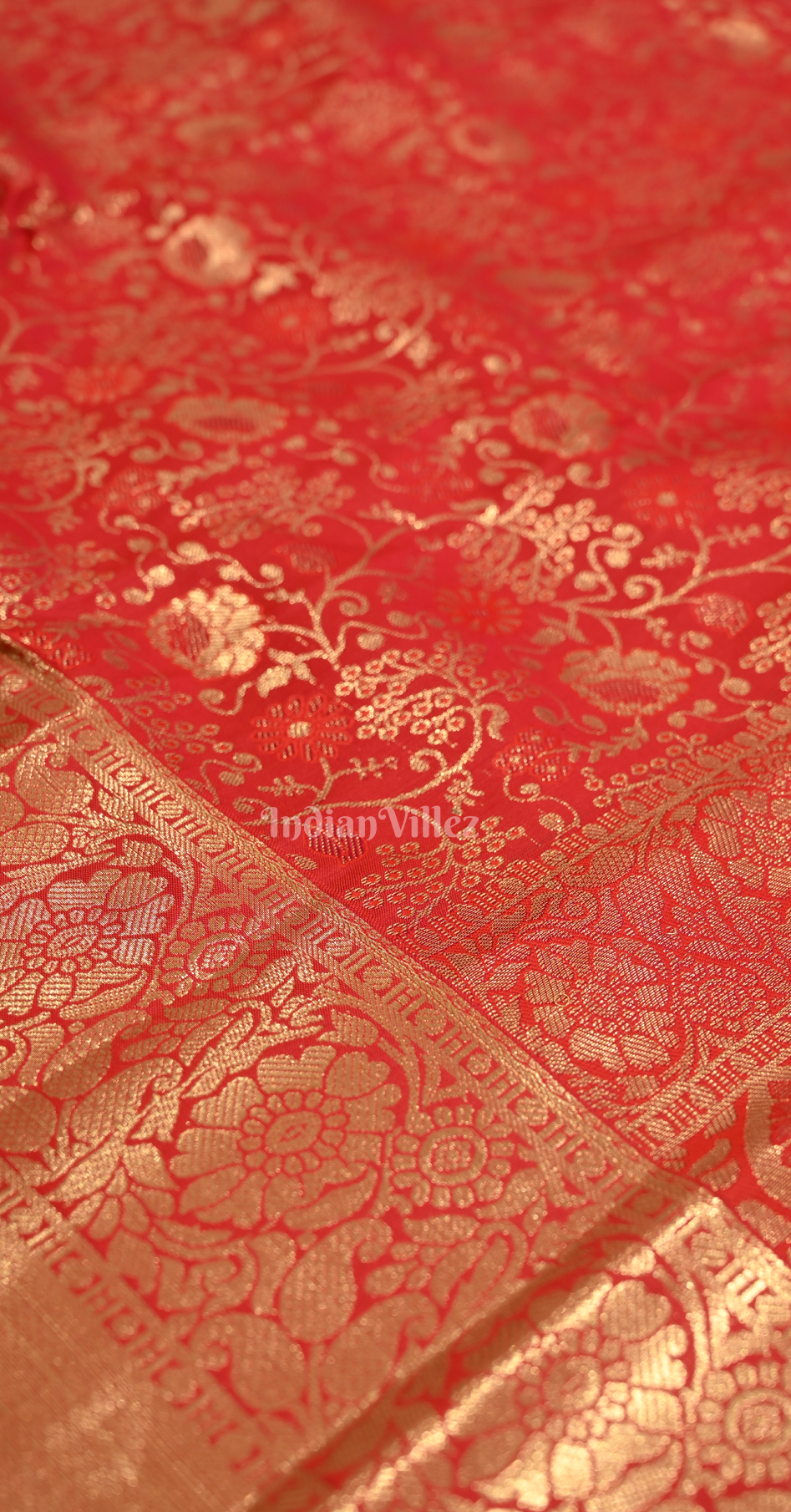 Red Floral Buttas Pure Brocade Kanjivaram Silk Saree