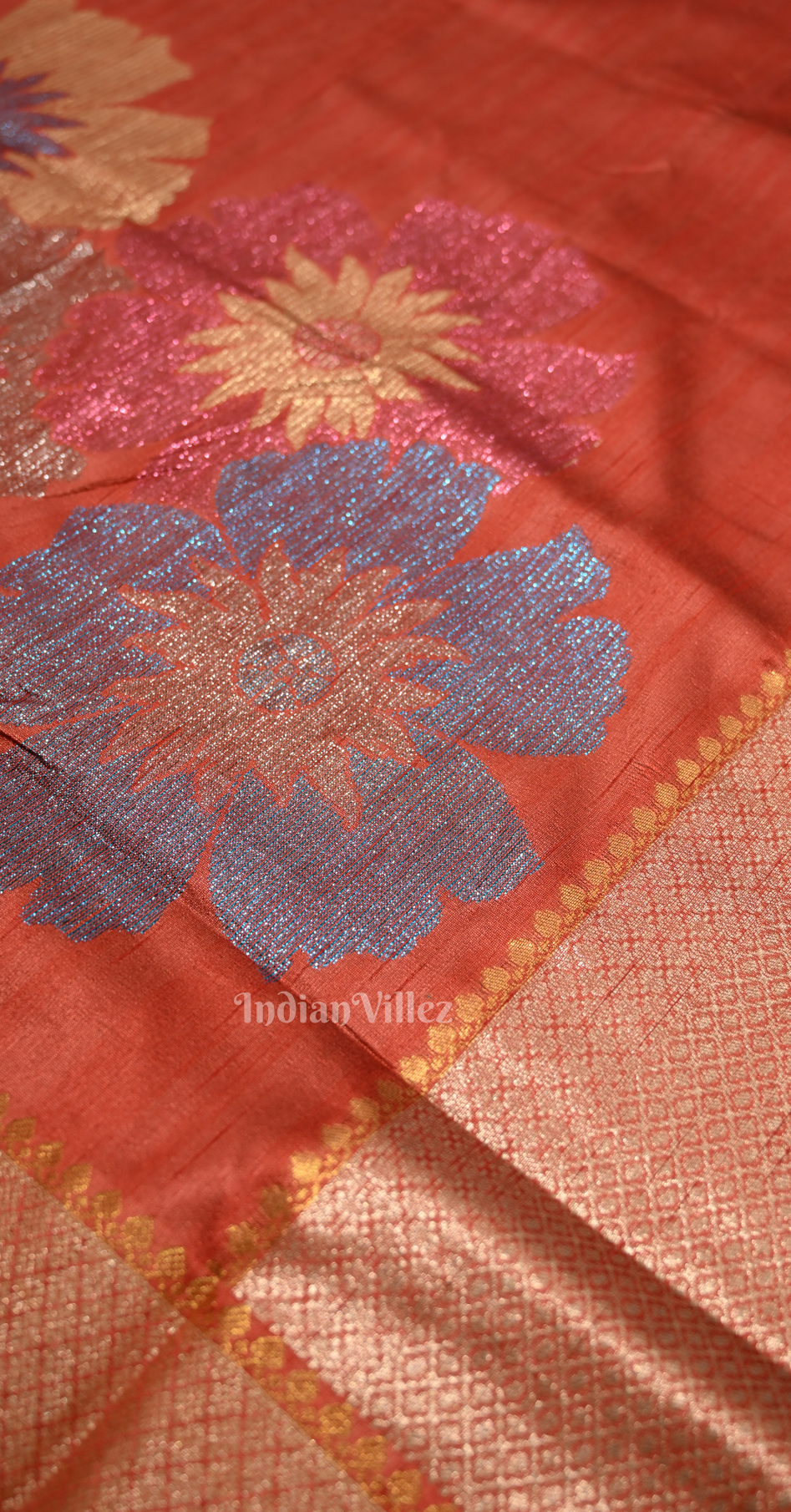 Red Floral Motif Zari Linen Designer Banarasi Saree