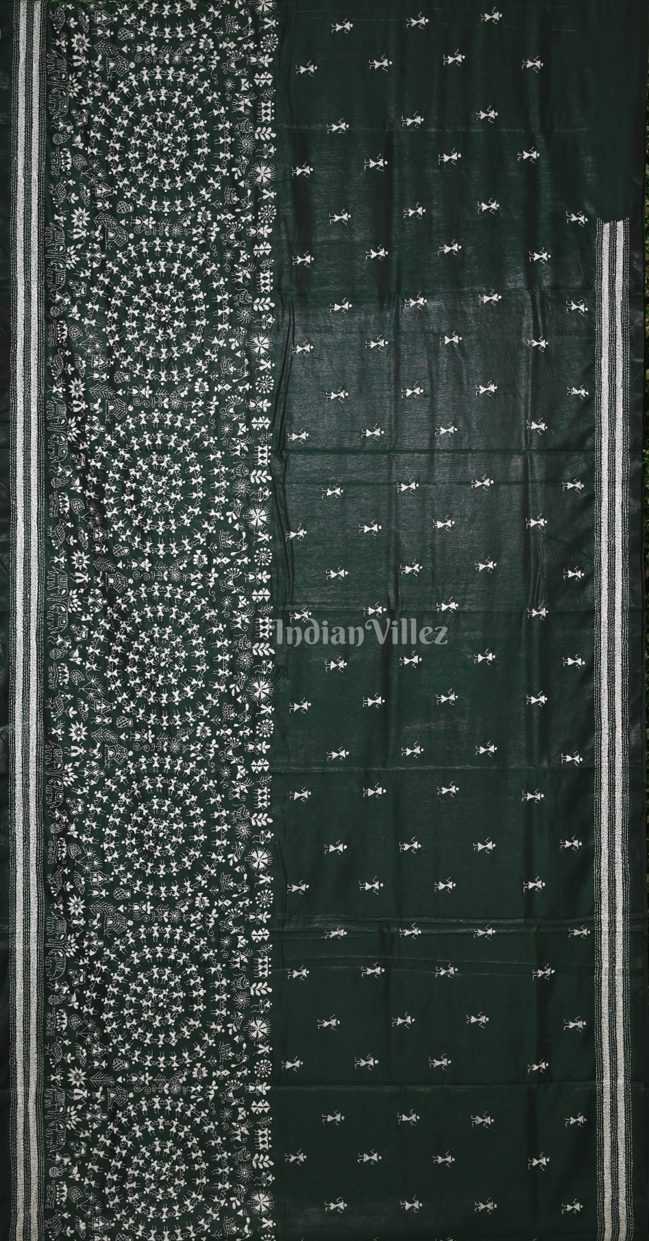Dark Green Handwoven Kantha Stitch Silk Saree 