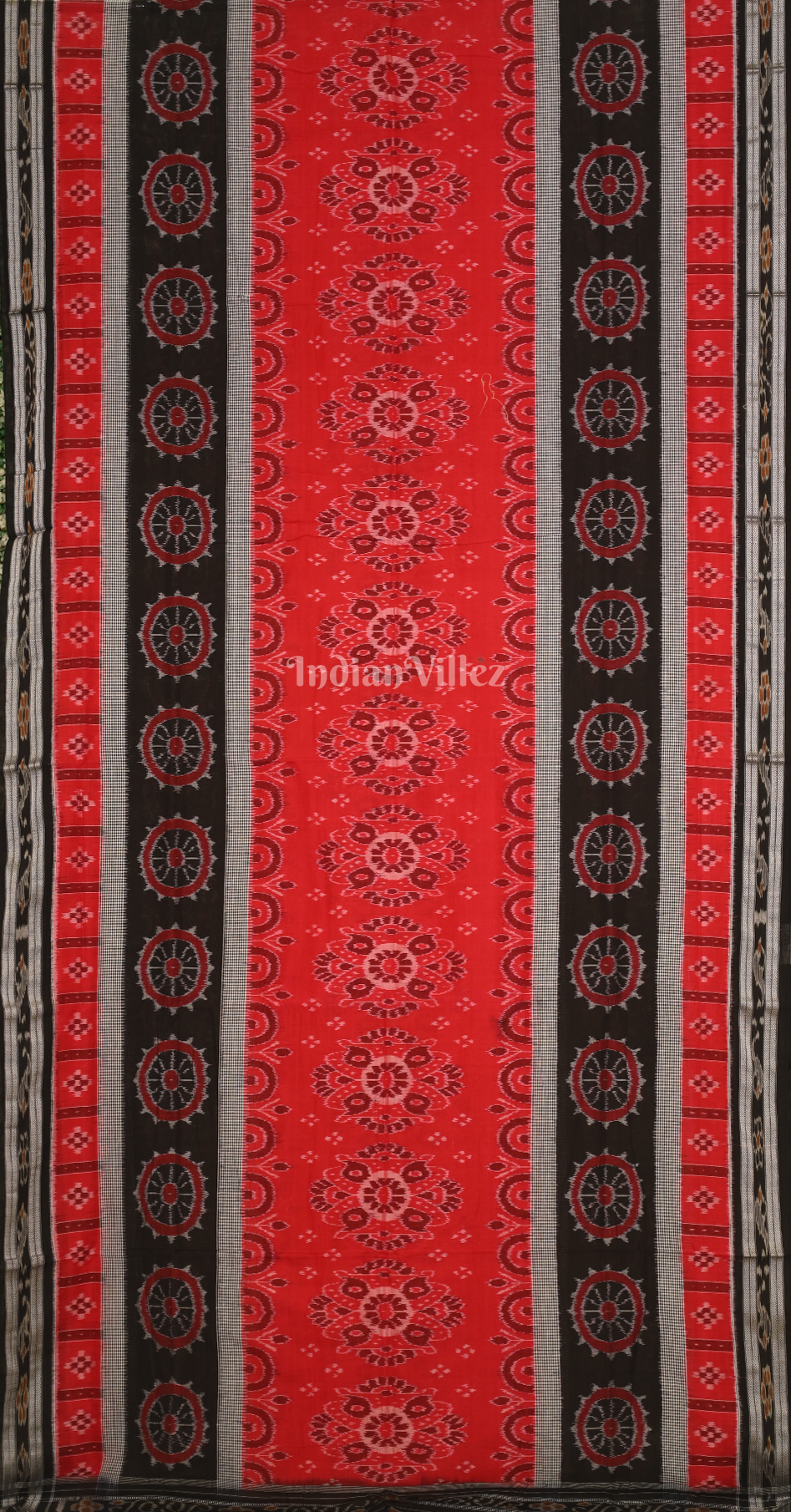 Maroon Black Floral Odisha Handloom Sambalpuri Ikat Cotton Saree