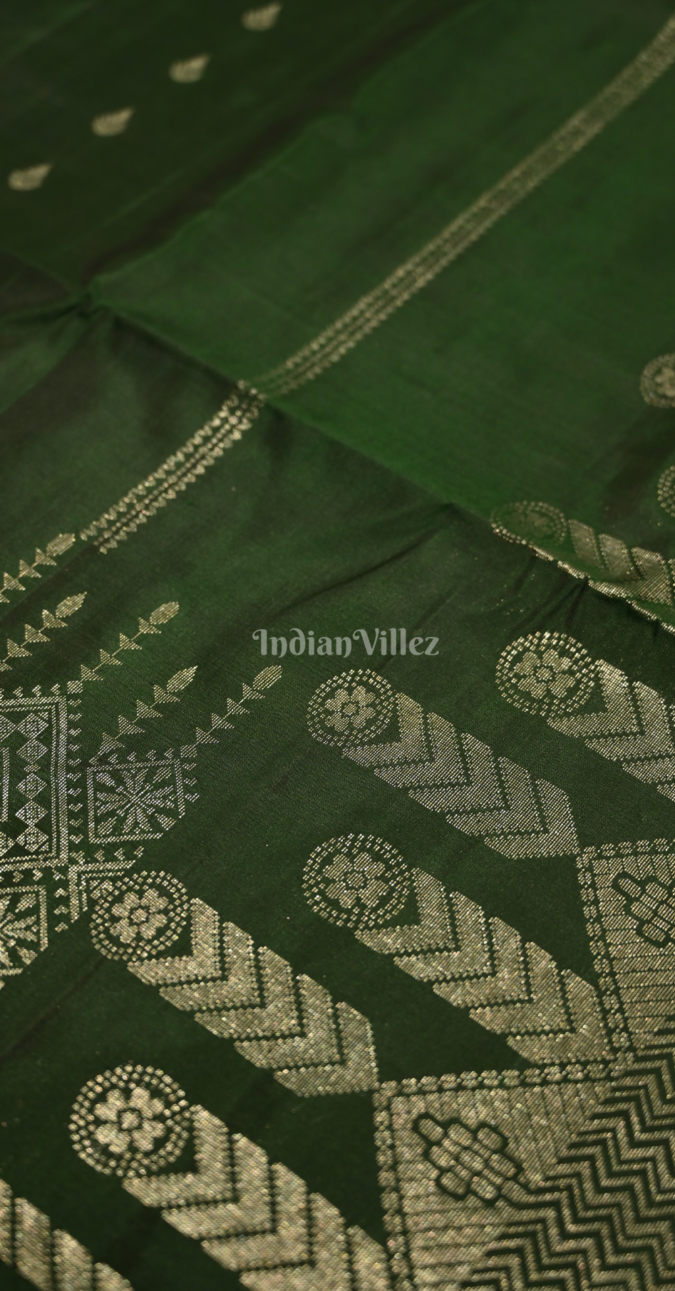 Bottle Green Silver Zari Pure Kanjivaram Soft Silk Saree 