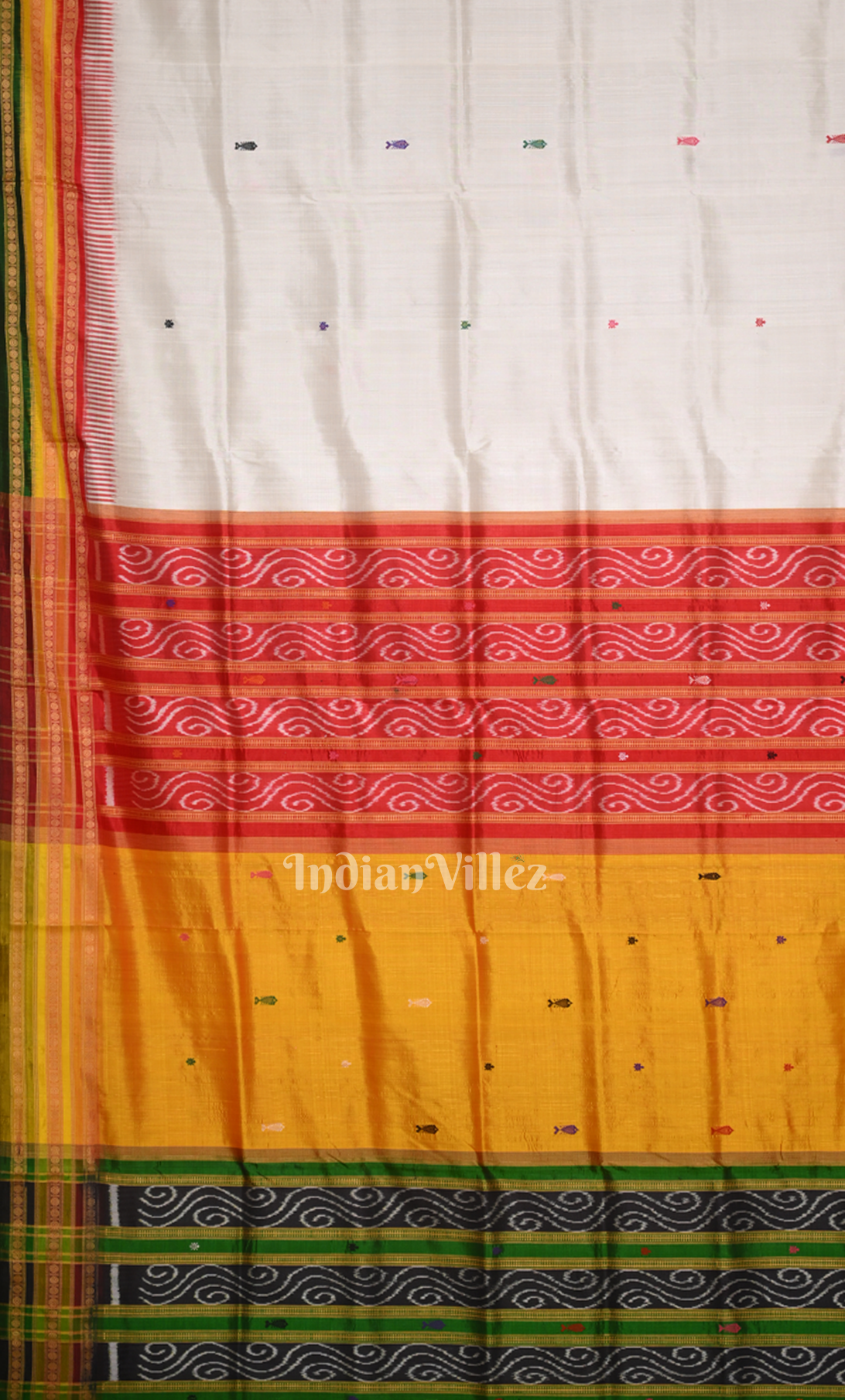 White Green Fish Motif Kathiphera Odisha Ikat Khandua Silk Saree