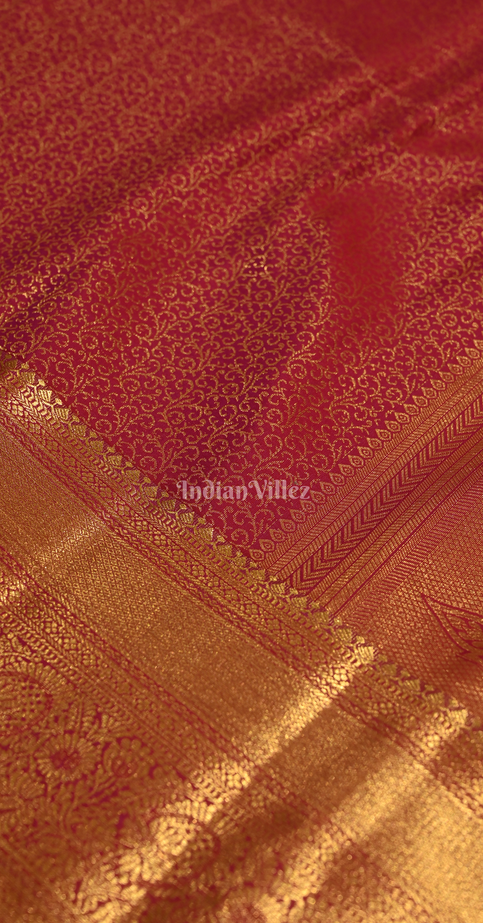 Rani Pink Floral Pure Brocade Kanjivaram Silk Saree