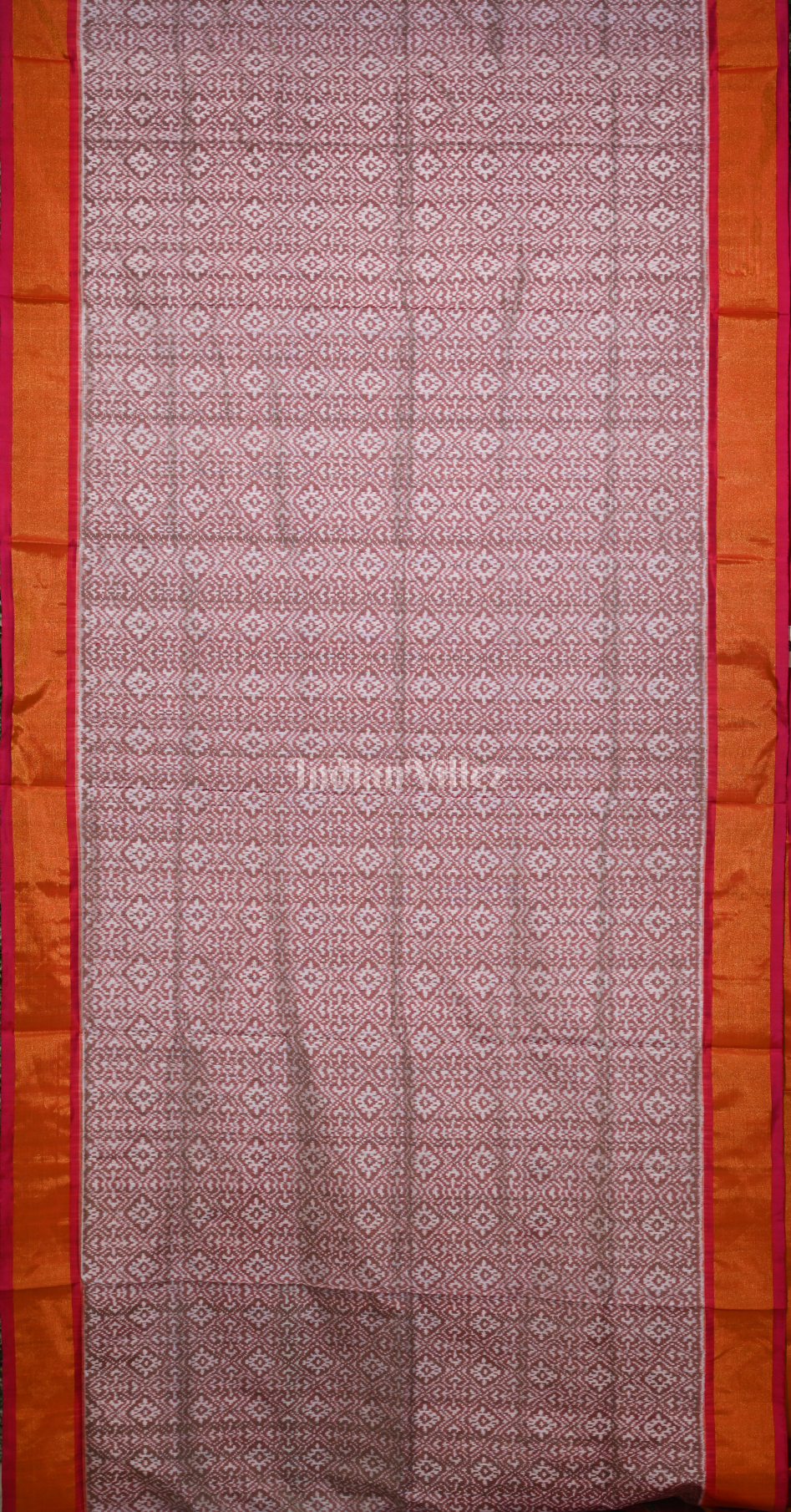 Pitch Red Pochampally Ikat Silk Saree 