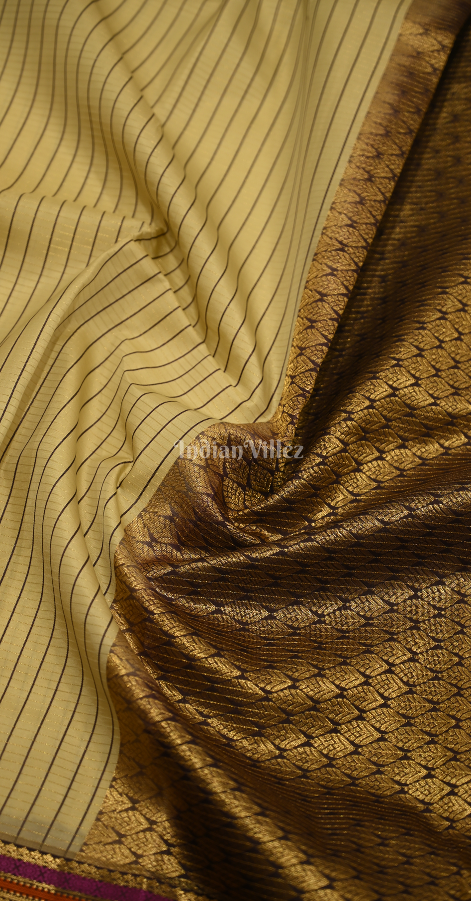 Cream Black Stripped Design Pure Gadwal Silk Saree