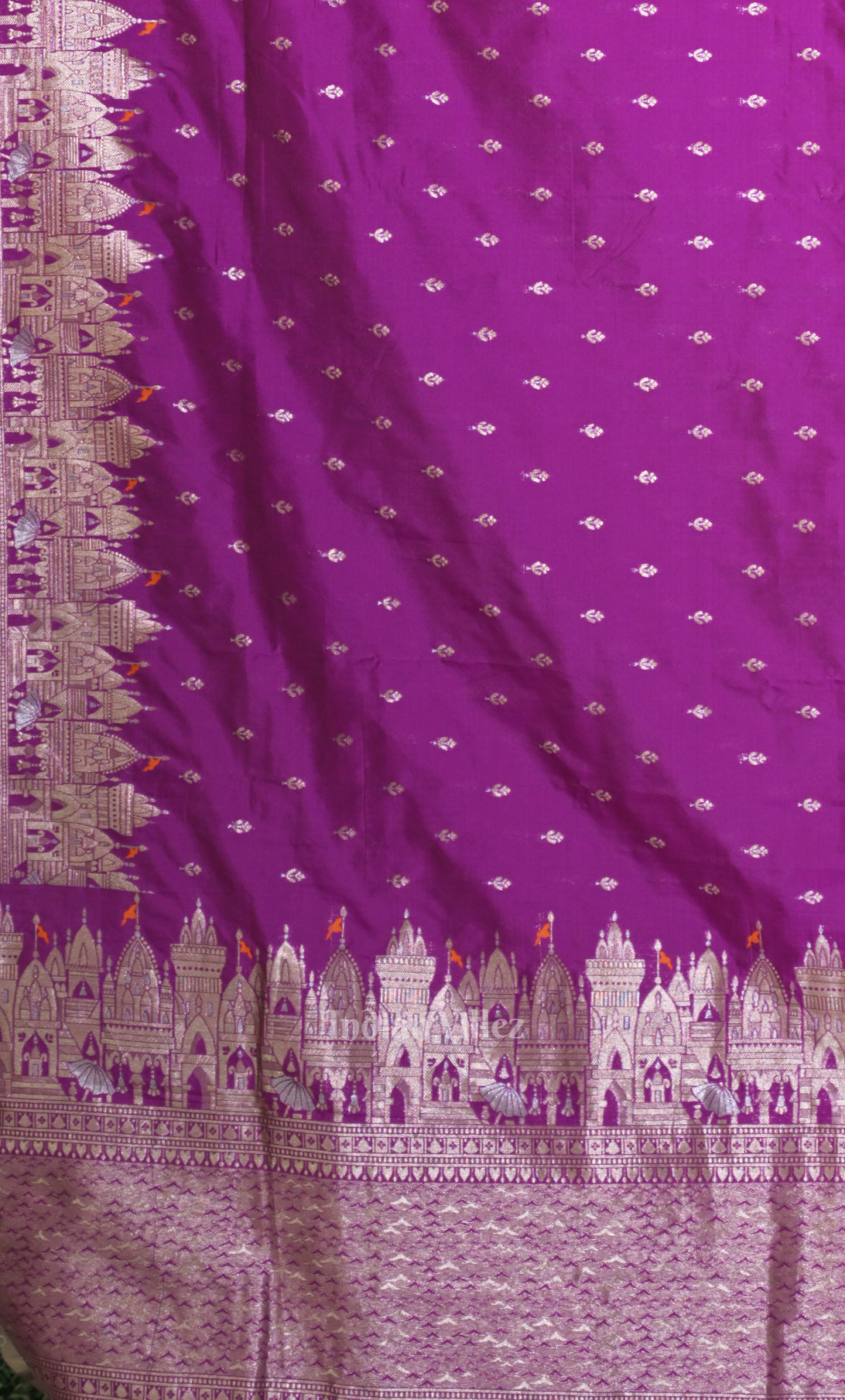 Bright Purple Buta Handwoven Banarasi Katan Silk Saree with Kashi Ghat Weaves