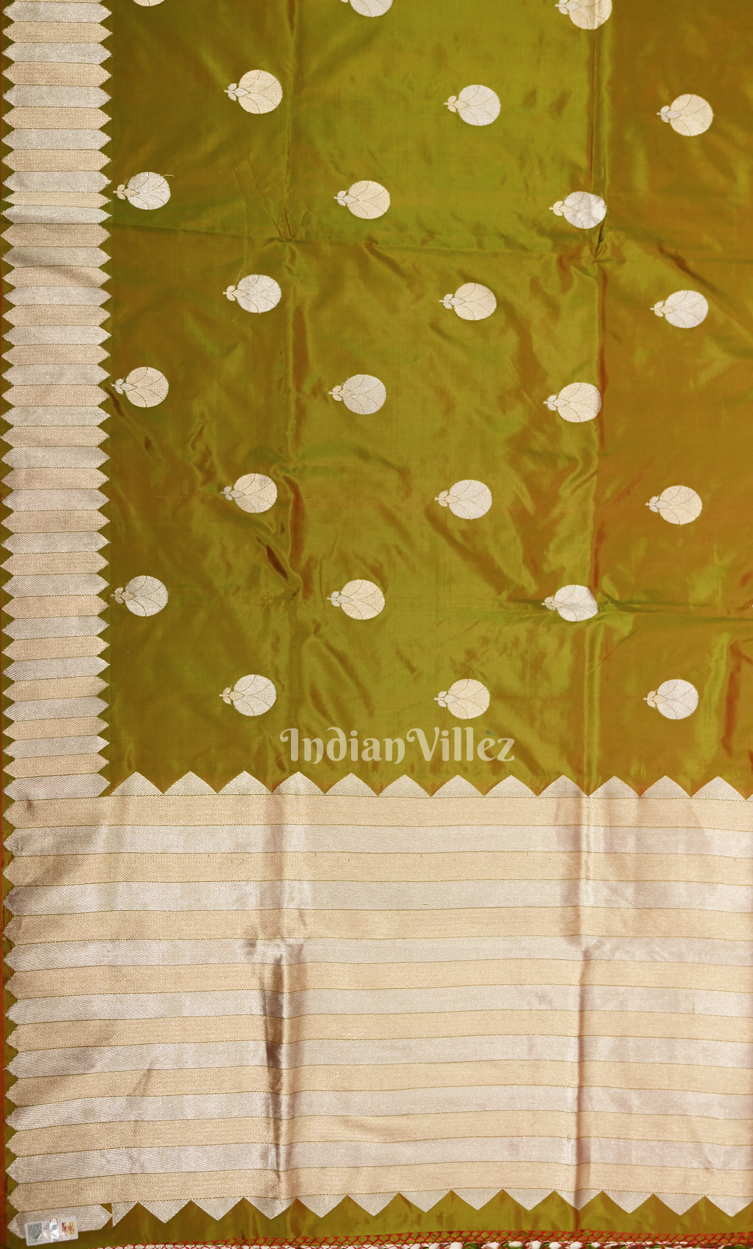 Mehendi Green Dual Tone Pure Katan Banarasi Silk Saree