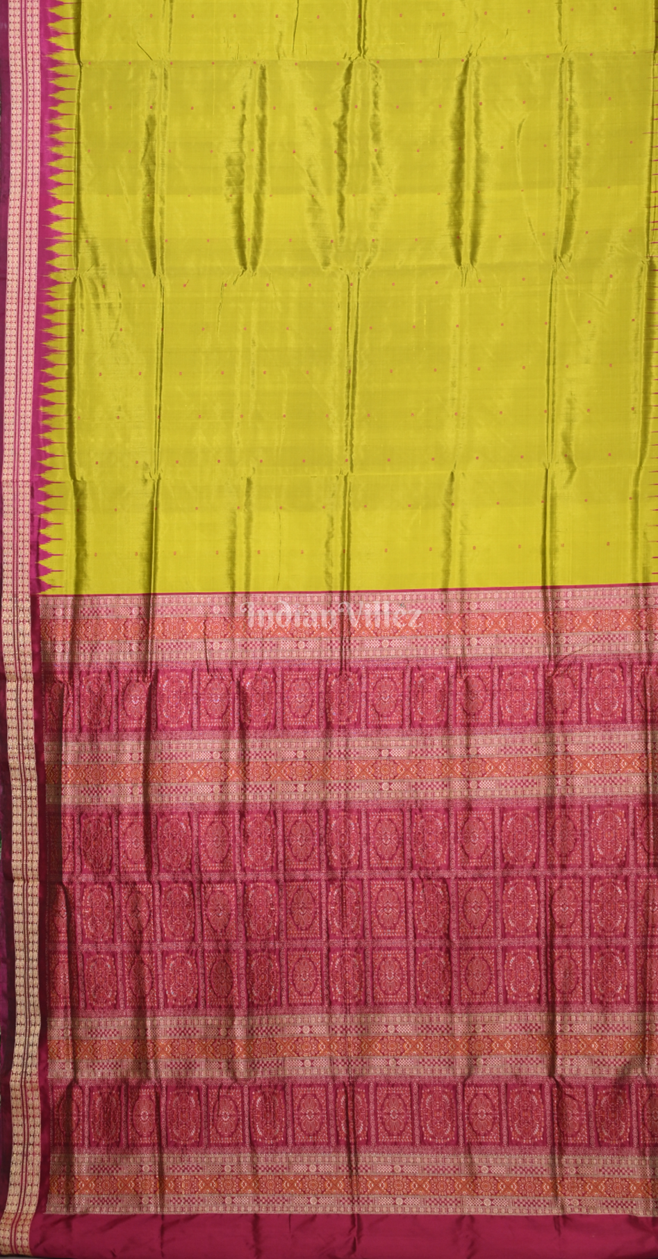 Parrot Green Magenta Pink Buti Design Odisha Ikat Bomkai Silk Saree