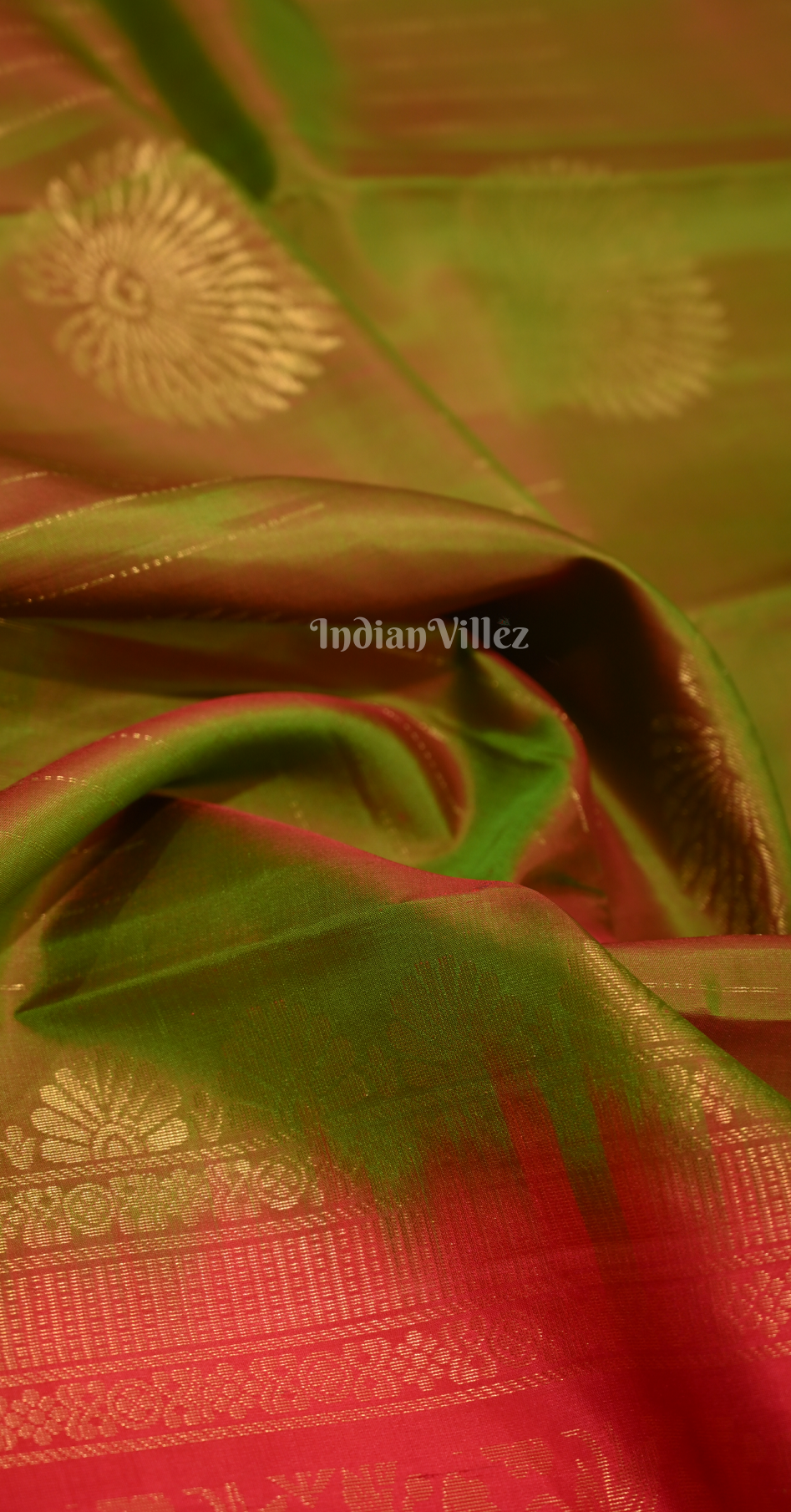 Mehendi Green Rani Pink Floral Zari Pure Kanjivaram Soft Silk Saree 