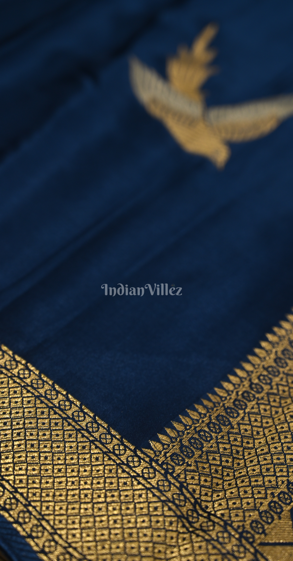 Blue Red Bird Motif Pure Satin Crepe Silk Banarasi Saree 