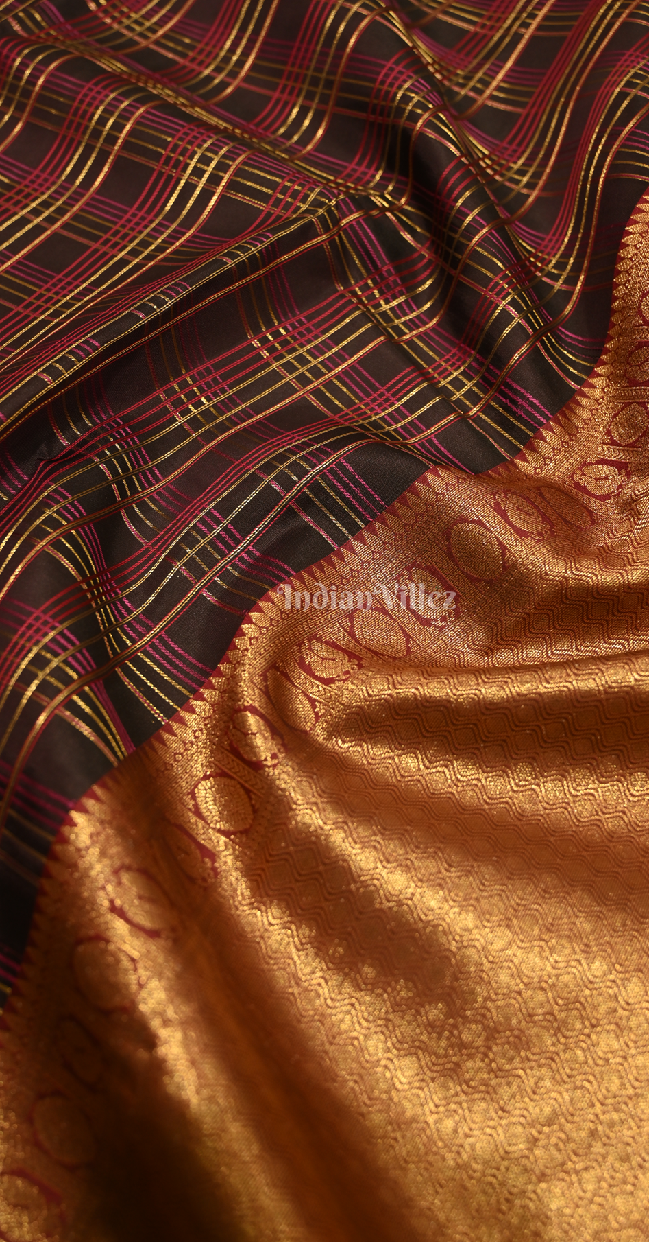 Black Golden Checks Pure Brocade  Kanjivaram Silk Saree