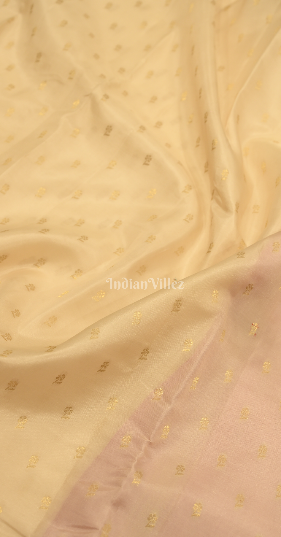 Off white Pink Butta Design Brocade Pure Kanjivaram Silk Saree