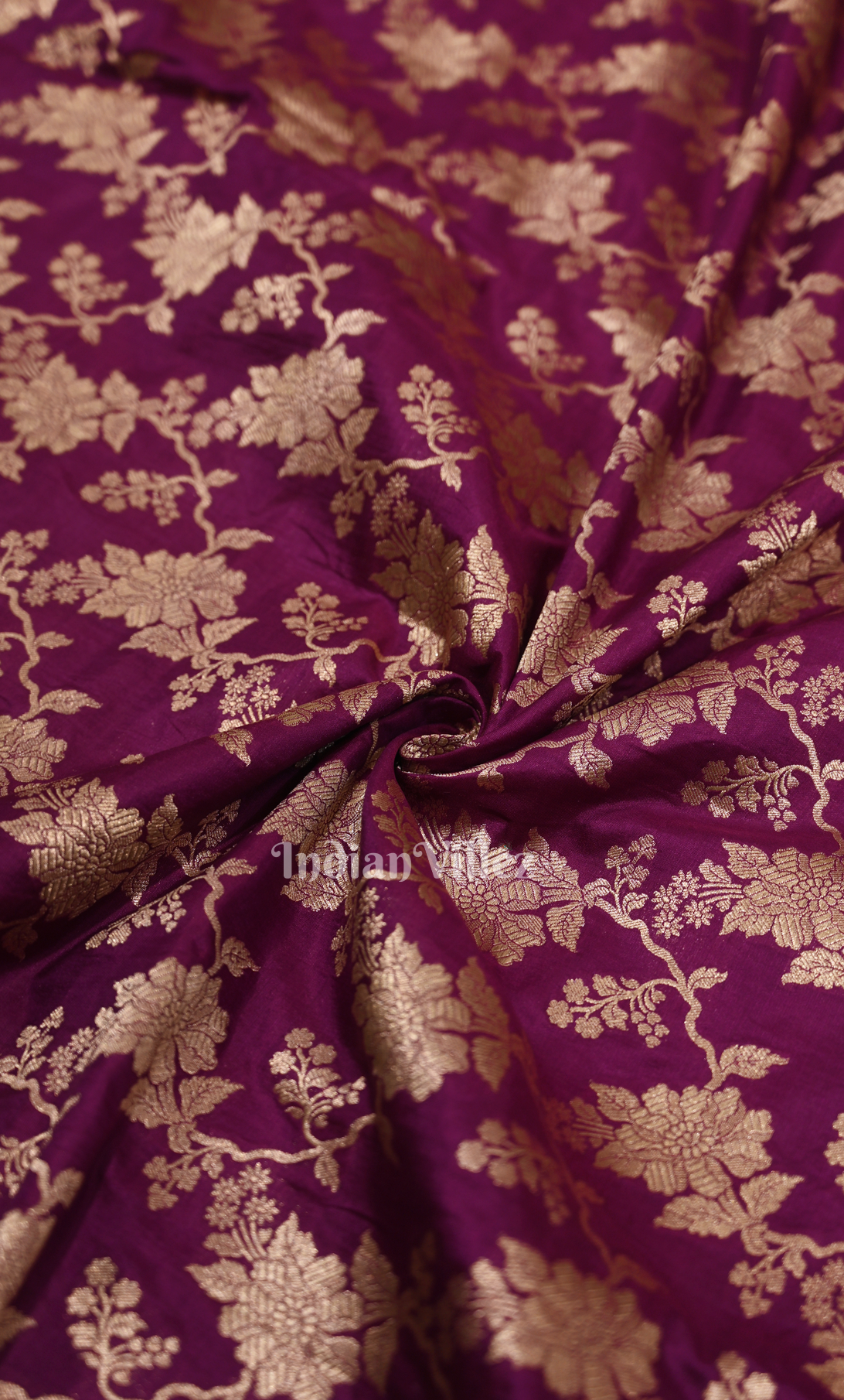  Stunning Magenta Pure Katan Banarasi Silk Saree with  Golden Floral Jaal