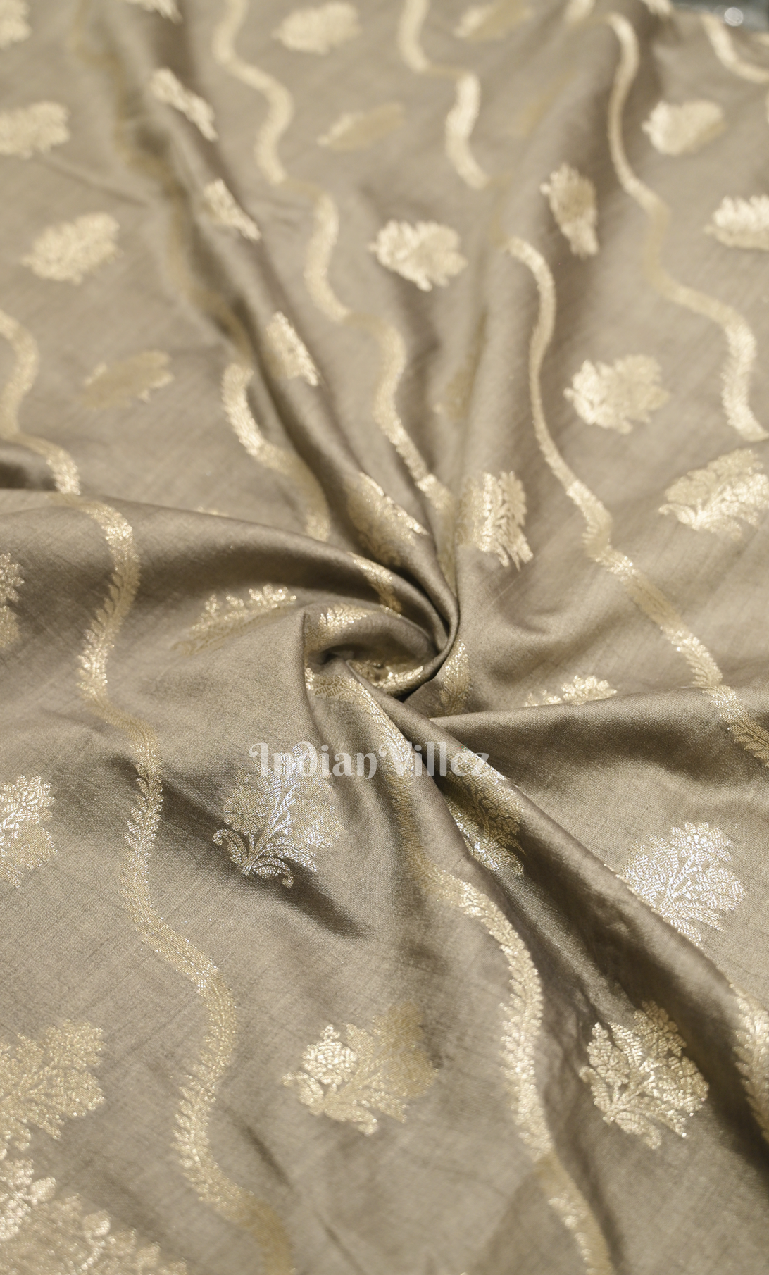 Exclusive Grey Pure  Chiniya Silk Banarasi Saree with Meenakari Weaving