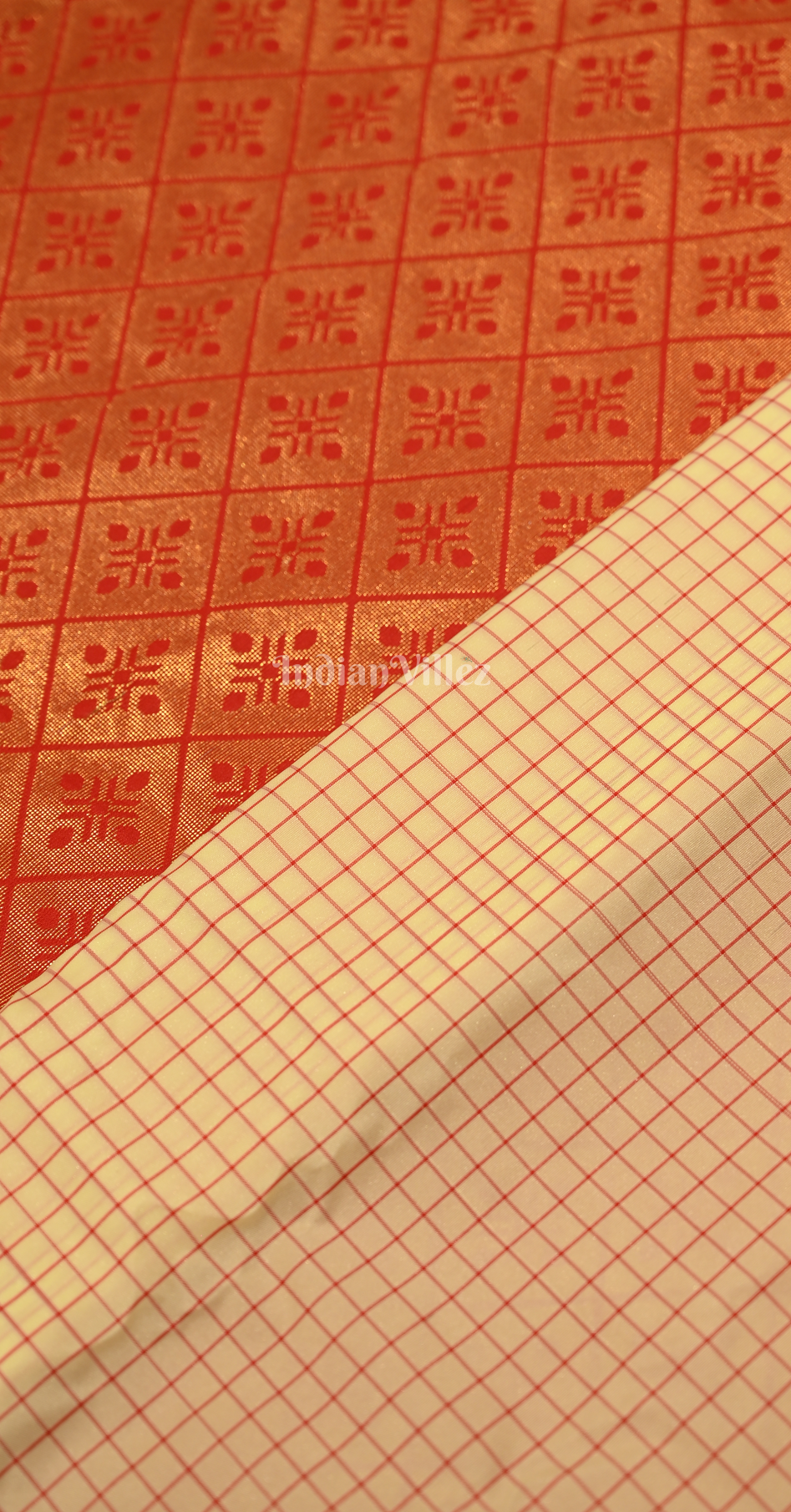 Cream Red Check Pure Gadwal Silk Saree 