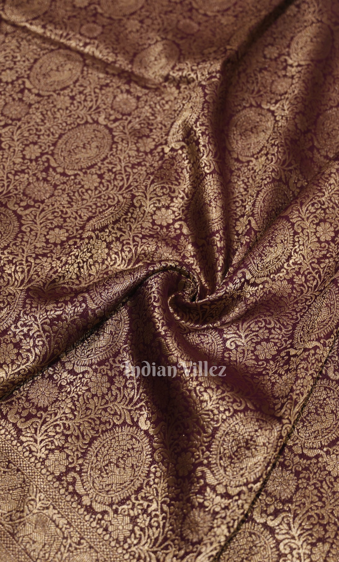 Exclusive Beautiful Purple Pure Katan Banarasi Silk Saree 