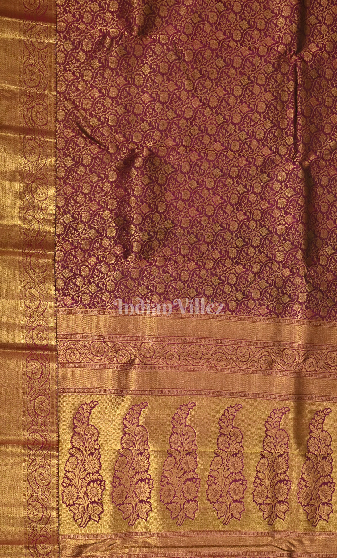 Exclusive Purple pure Kanjivaram Silk Saree with Zari Brocade
