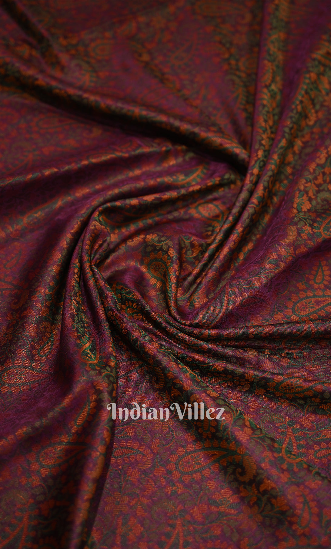 Plum Purple Dual Tone Tanchoi Silk Banrasi Saree 