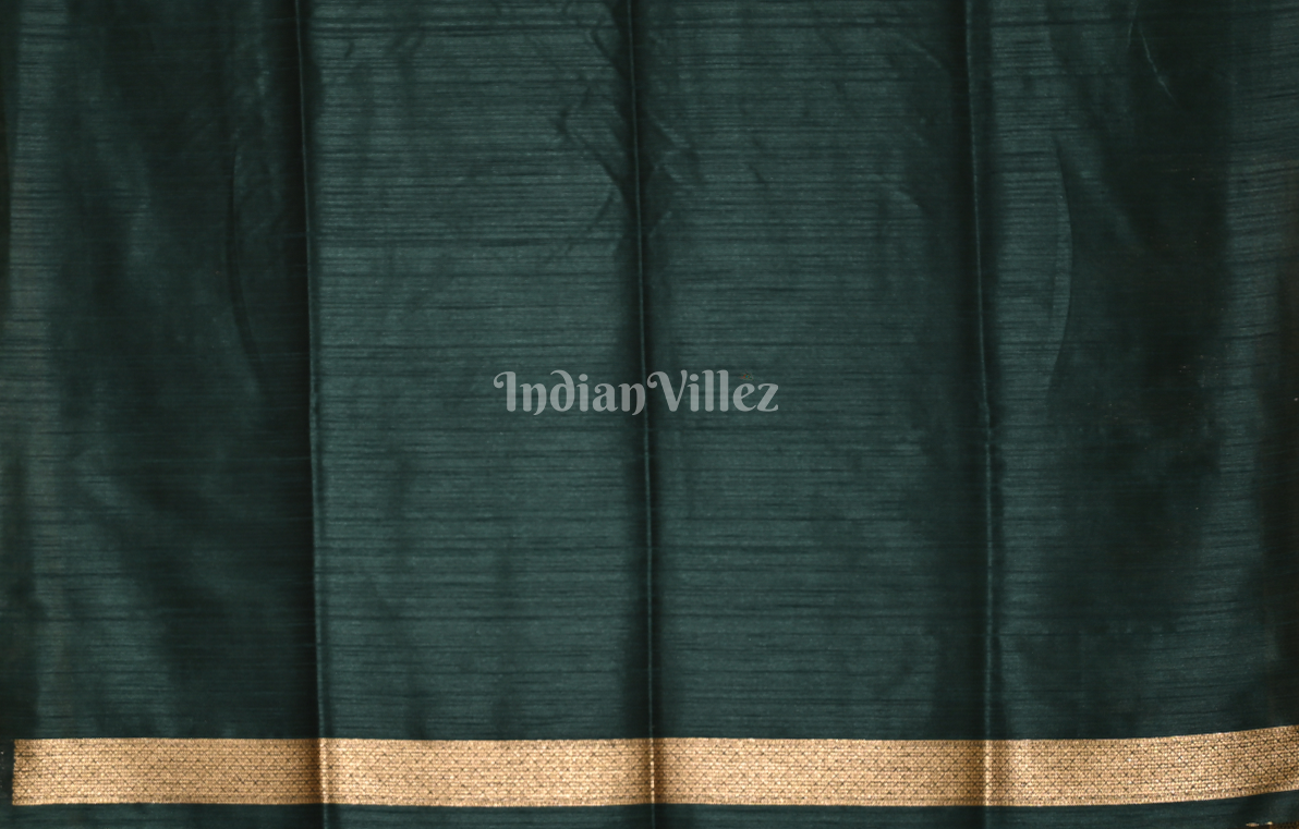 Bottle Green Phoda Kumbha Tussar Silk Saree