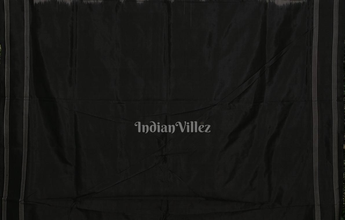 Metallic Cream Black Pochampally Ikat Silk Saree 