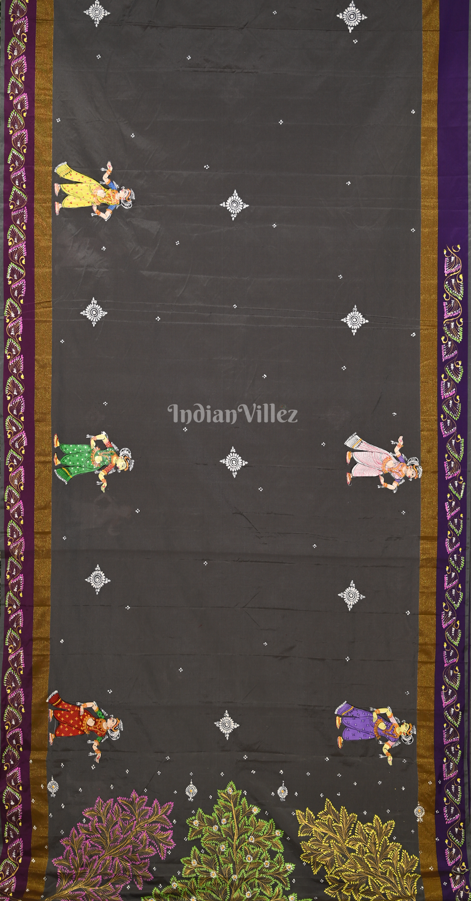 Grey Radha Krishna Raas Hand-Painted Pattachitra Saree 
