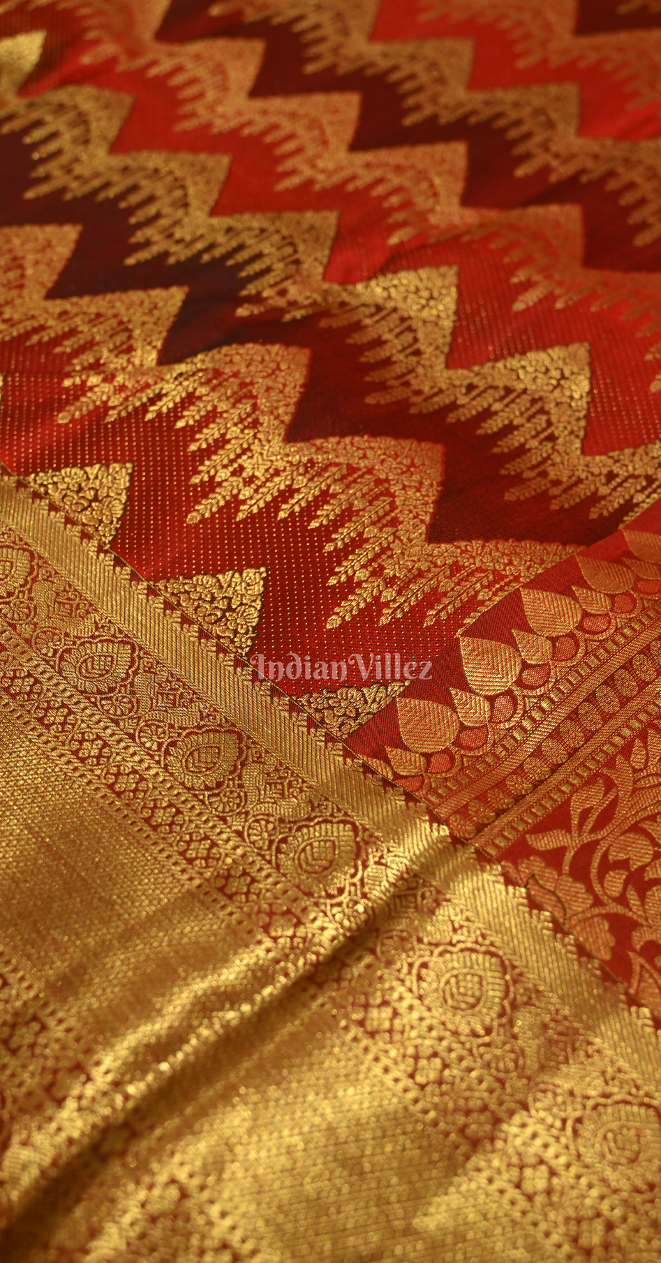 Exclusive Red Golden Zigzag Brocade Pure Kanjivaram Silk Saree 