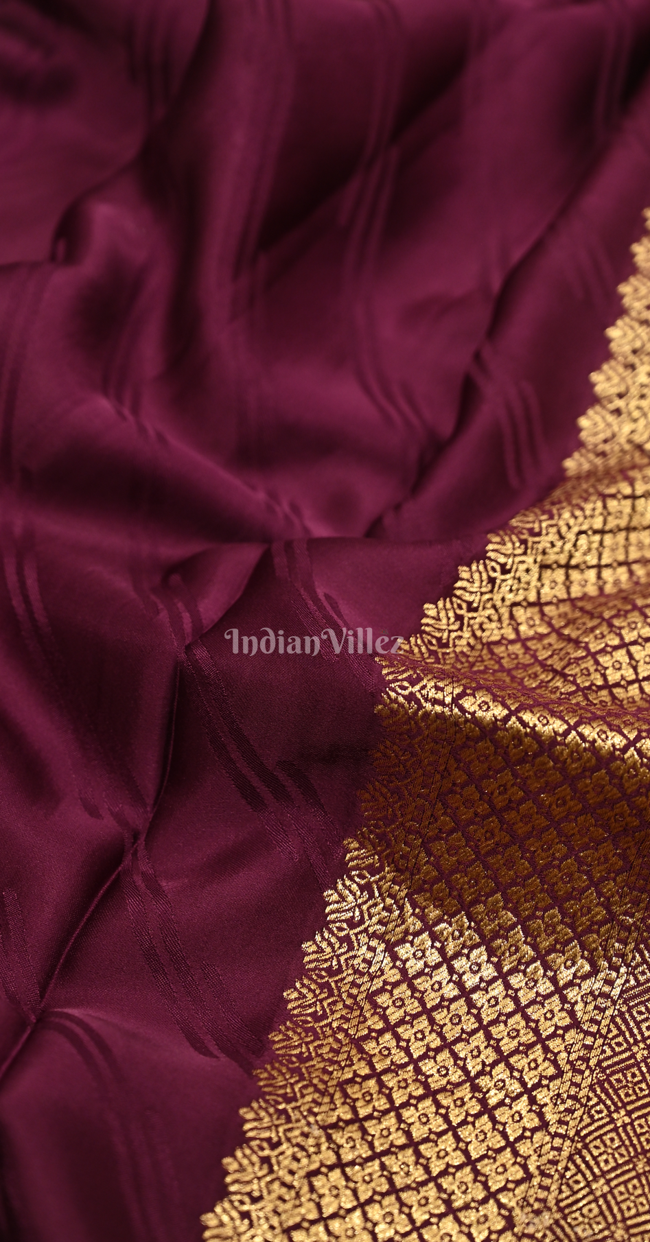 Purple Wine Bird Motif Pure Satin Crepe Silk Banarasi Saree 