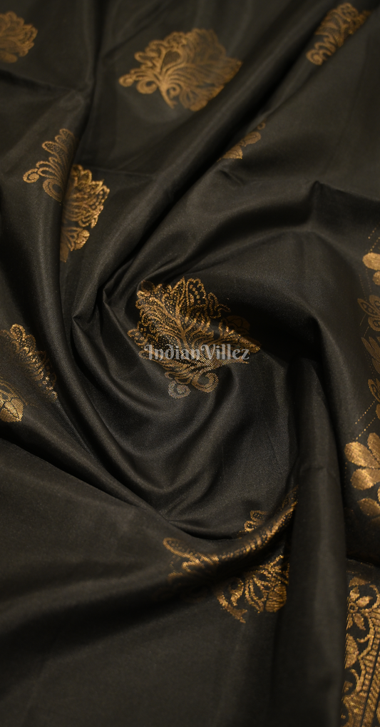 Black Golden Floral Pure Kanjivaram Soft Silk Saree