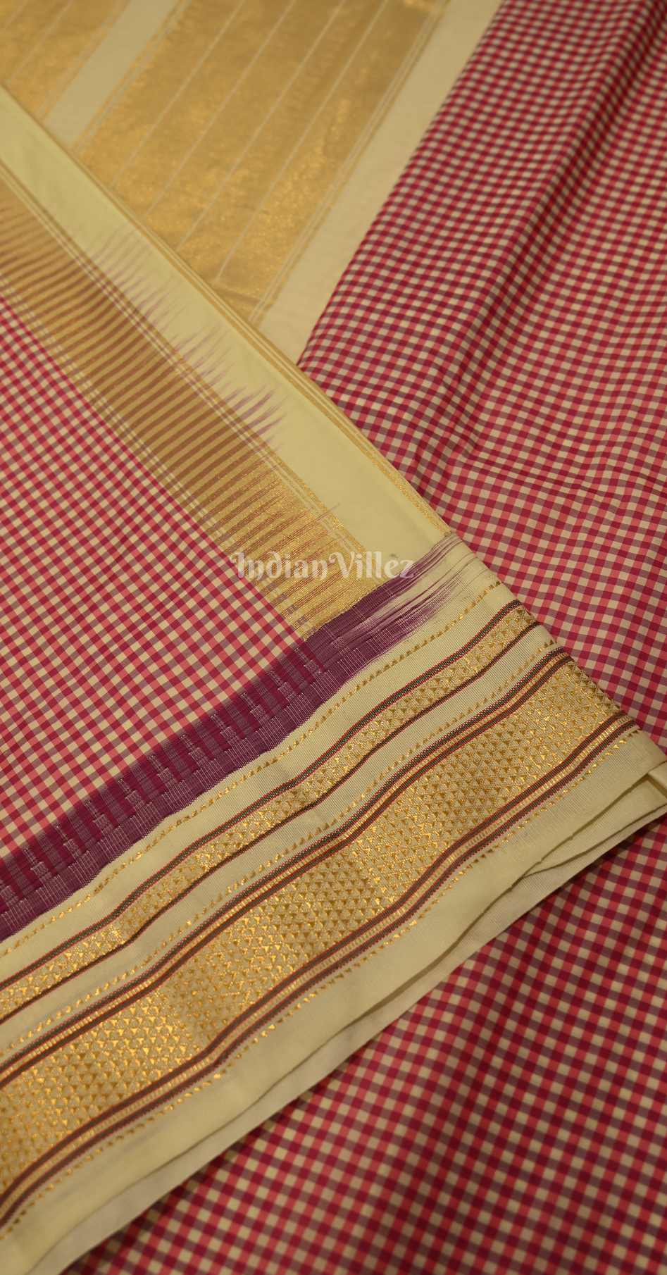 Beige Maroon Check Pure Gadwal Silk Saree 