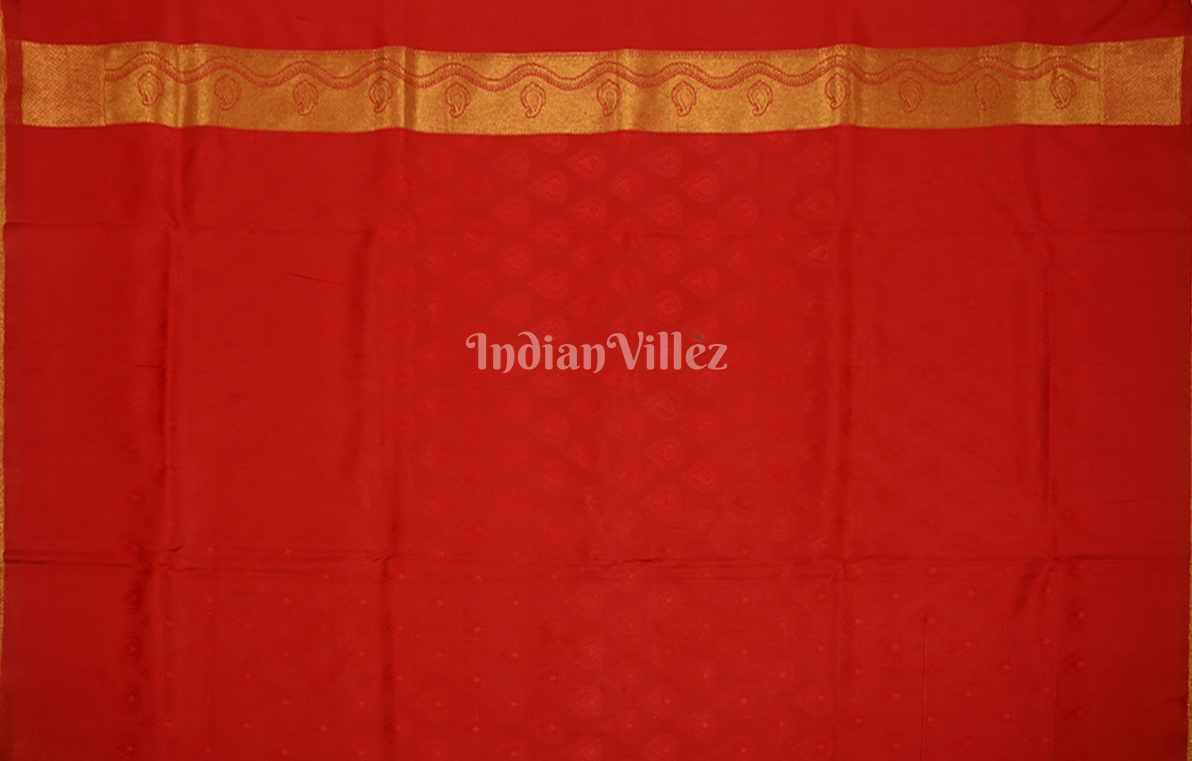 Red Royal Jacquard Tissue Banarasi Self Weaving with all over body work