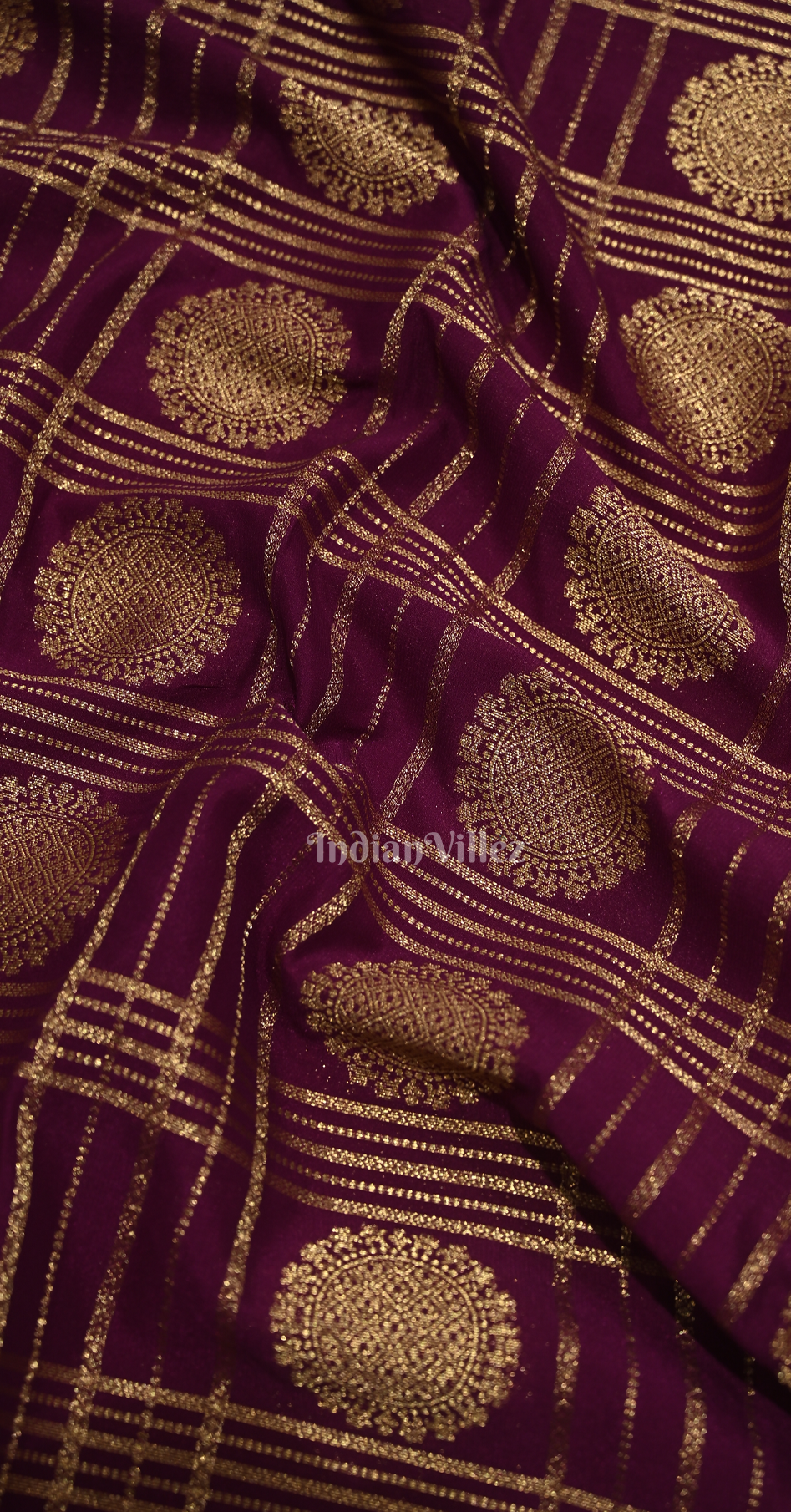 Purple Red Checks Pure Crepe Kanjivaram Silk Saree