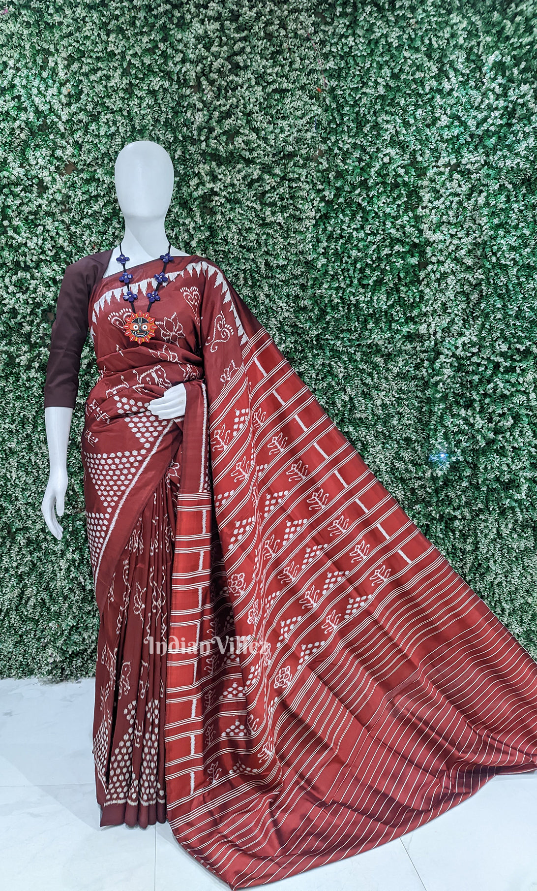 Maroon Red  Laxmi Puja Special Theme Contemporary Designer Silk Sa