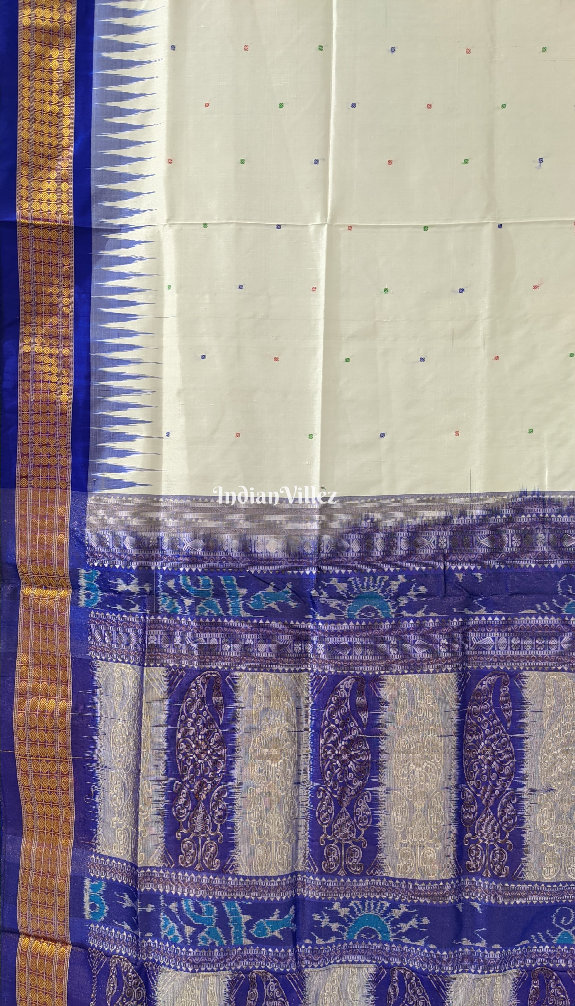 White Small Butta Sambalpuri Ikat Bomkai Silk Saree with Tissue Border & Anchal 