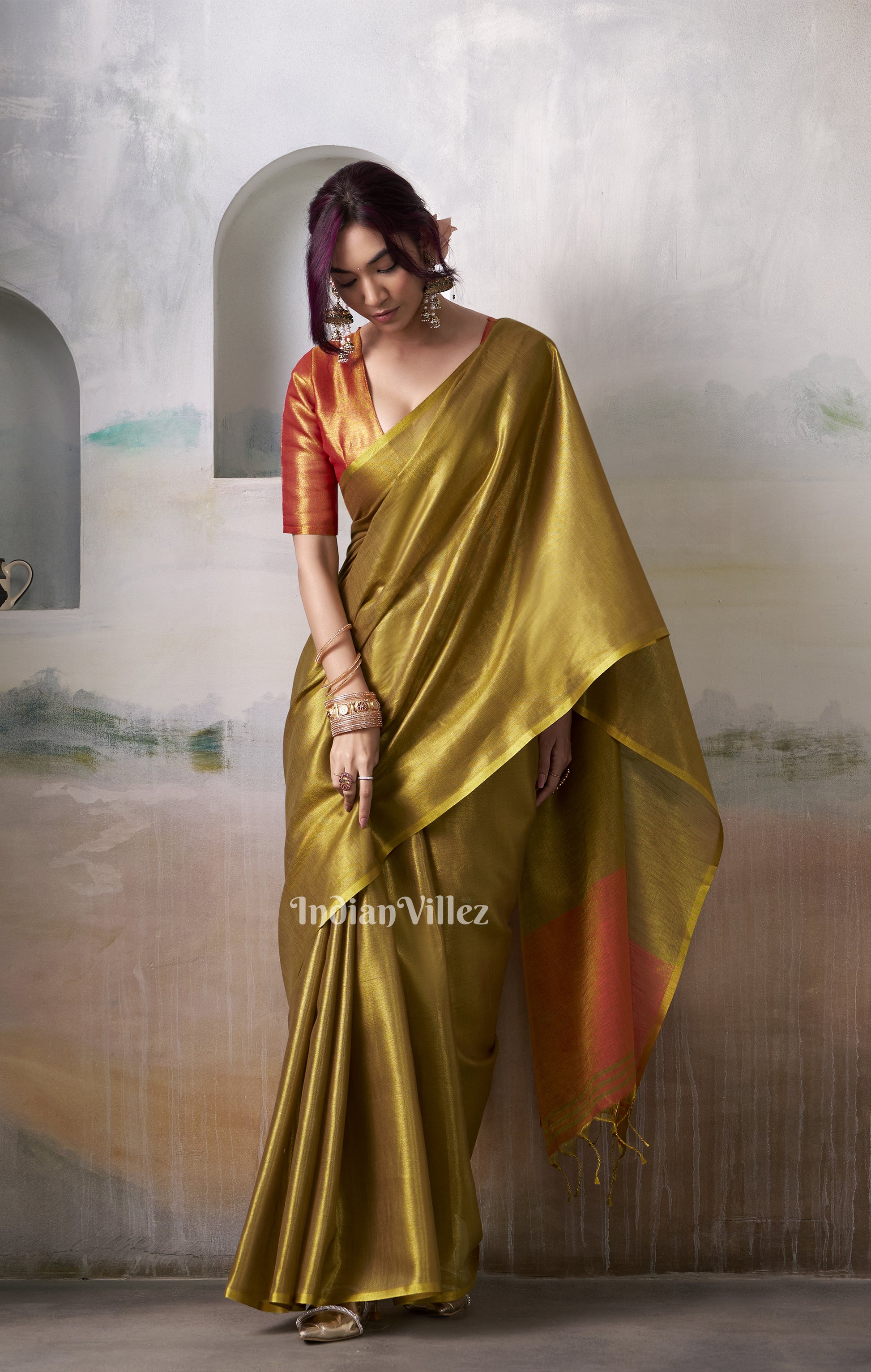 Mehendi Green Tissue Silk Woven Plain Saree