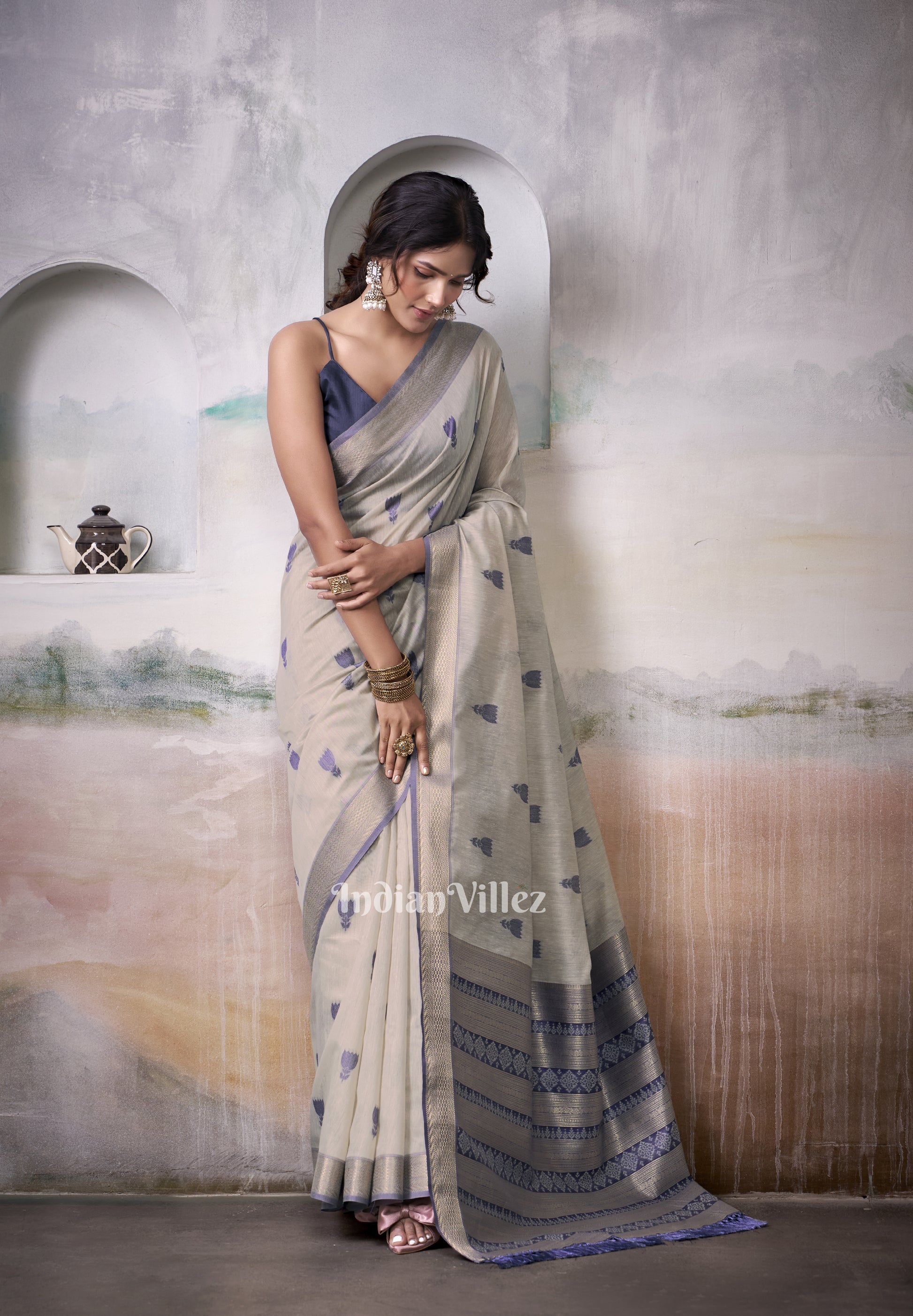 Off White Floral Cotton Woven Saree