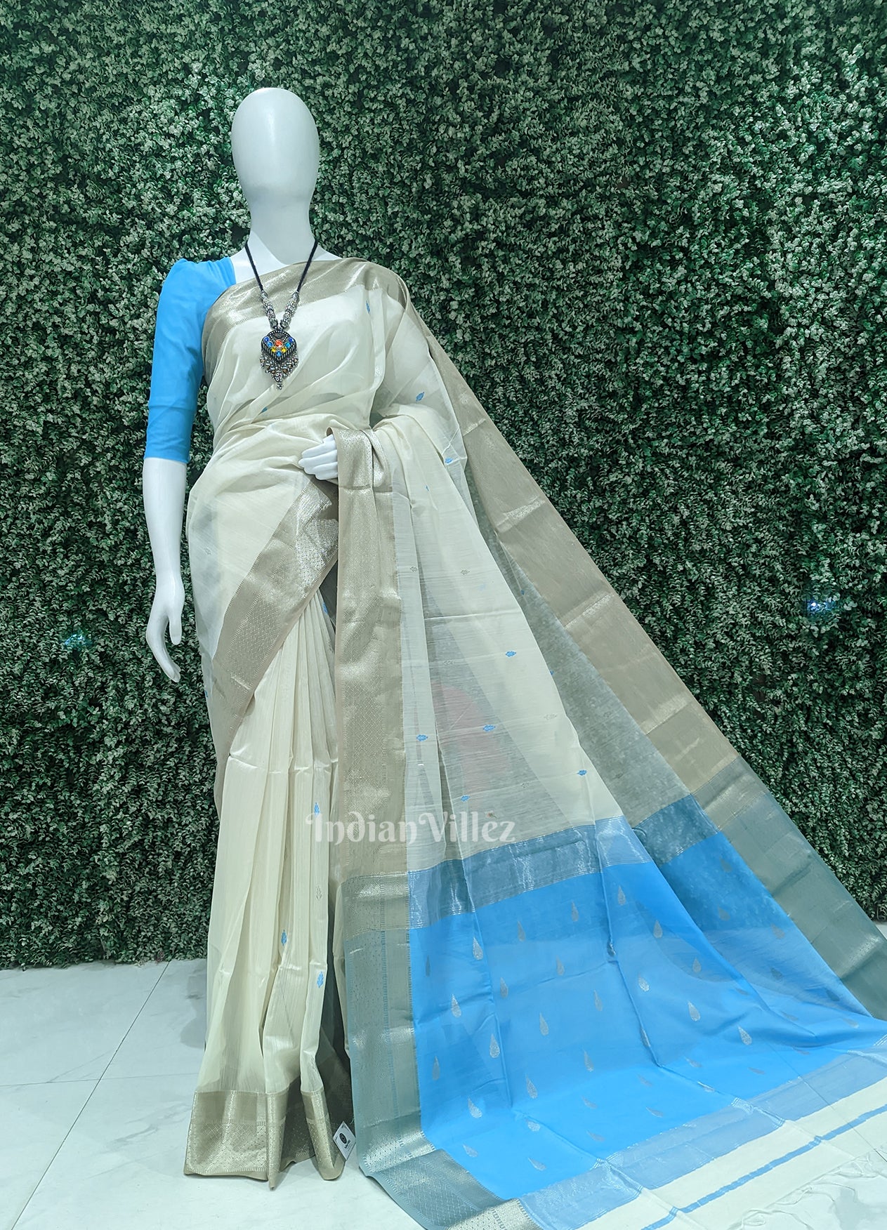 White Surf Blue Pure Silk Cotton Maheswari Saree