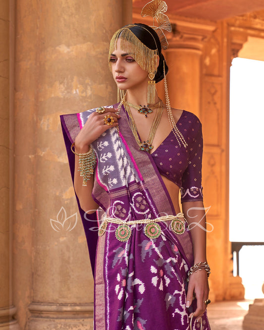 Purple White Leheriya Pochompolly Ikat Saree