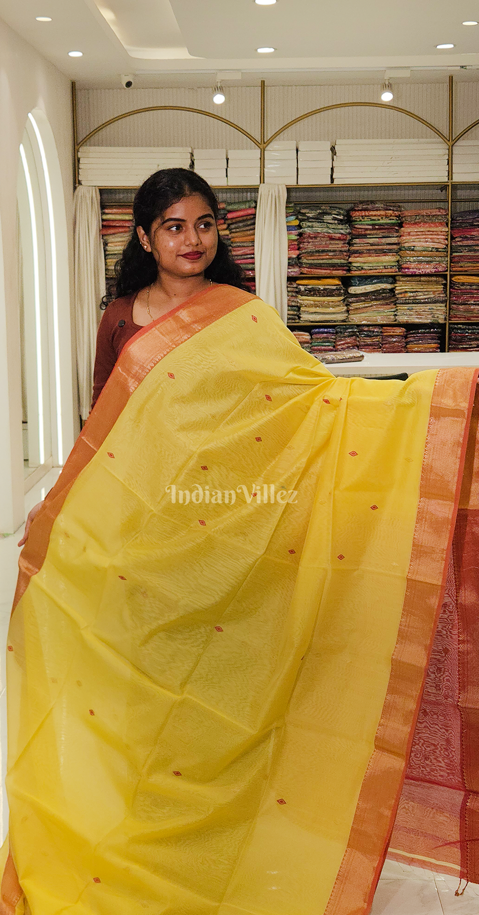 Yellow Red Pure Silk Cotton Maheshwari Saree with Zari Border