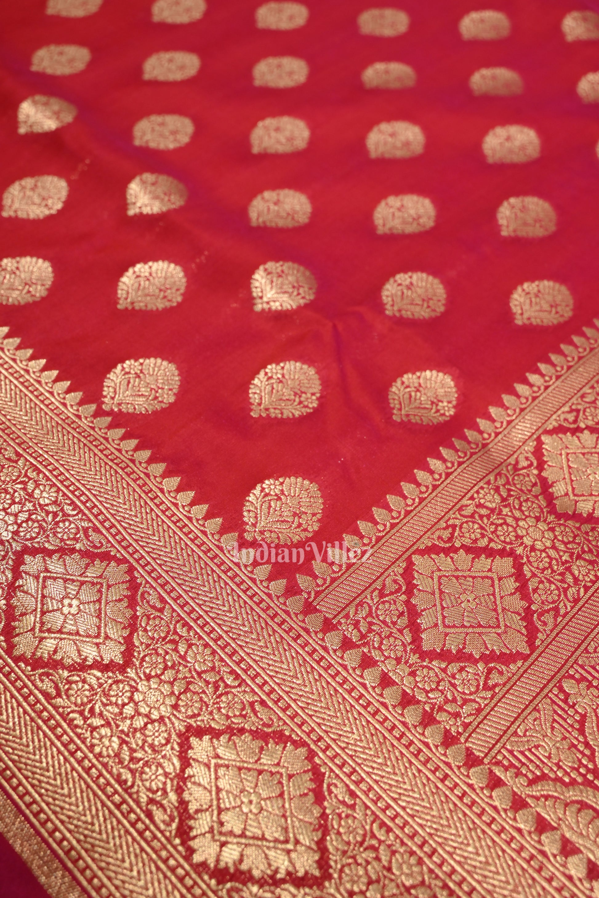 Exclusive Bridal Magenta Pink Soft Pure Mashru Satin Silk Banarasi Saree 
