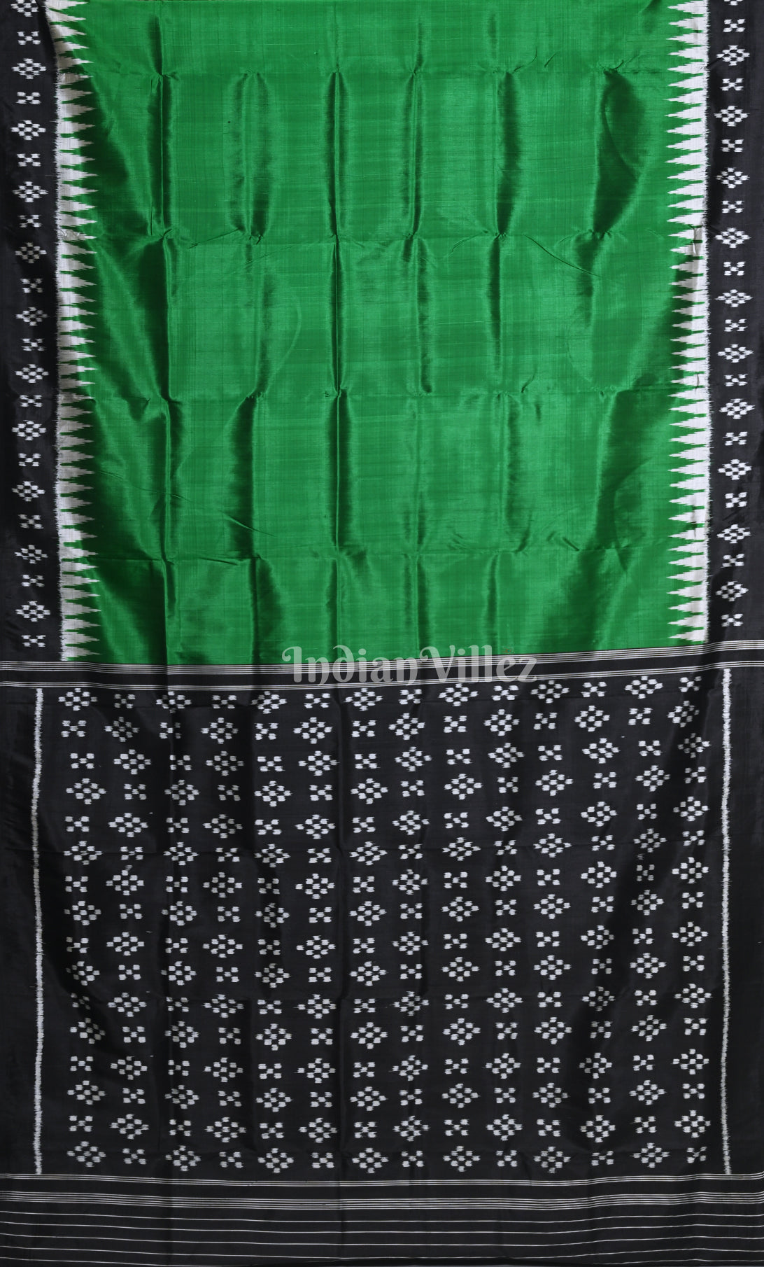 Green Black Contemporary Designer Silk Saree with Pasapali Anchal